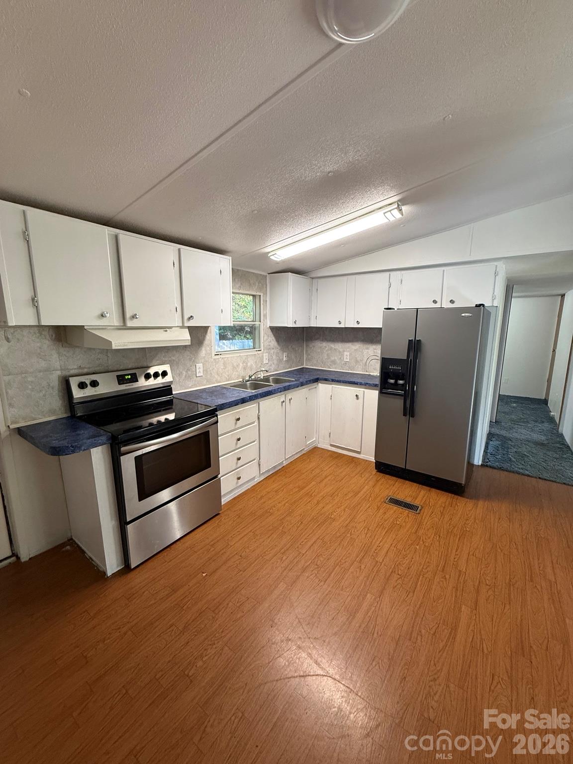 1516 Abington Road Property Photo 14