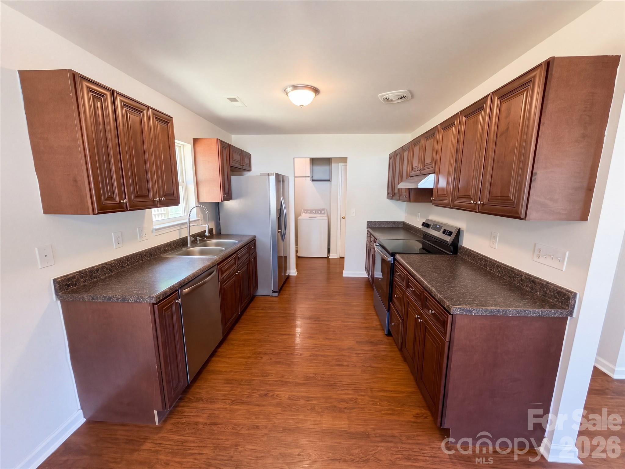 413 Greenwood Drive Property Photo 2