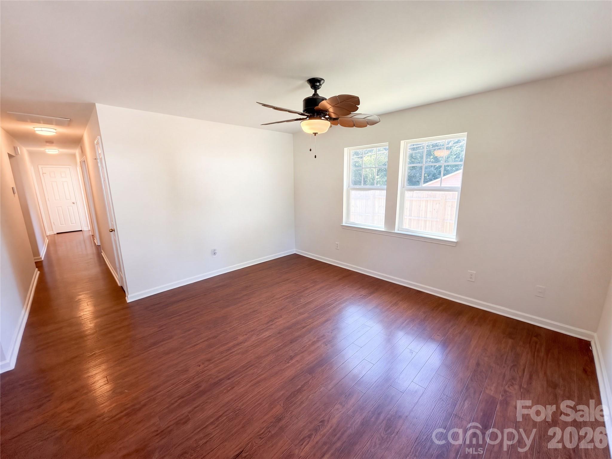 413 Greenwood Drive Property Photo 3