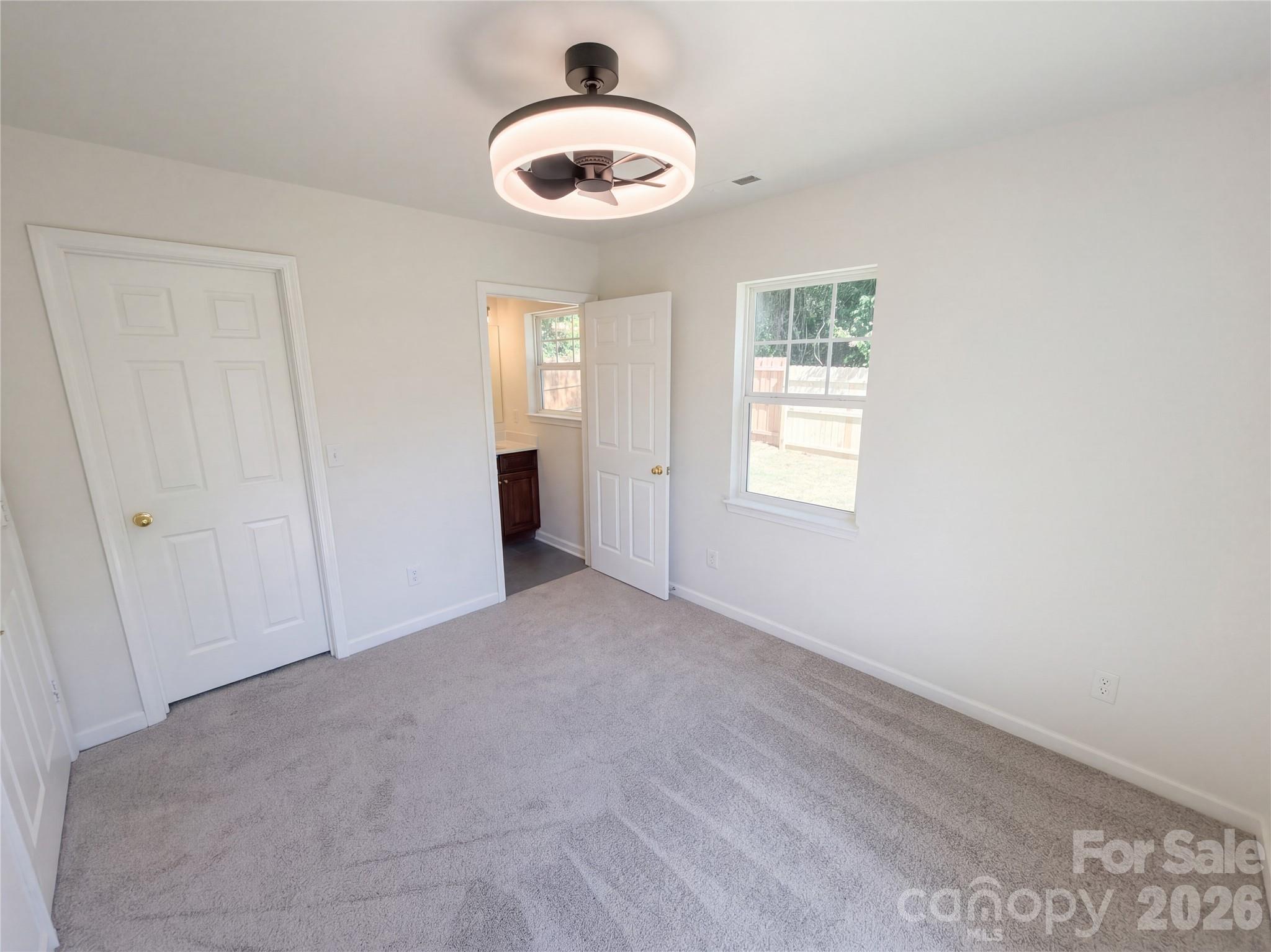413 Greenwood Drive Property Photo 8