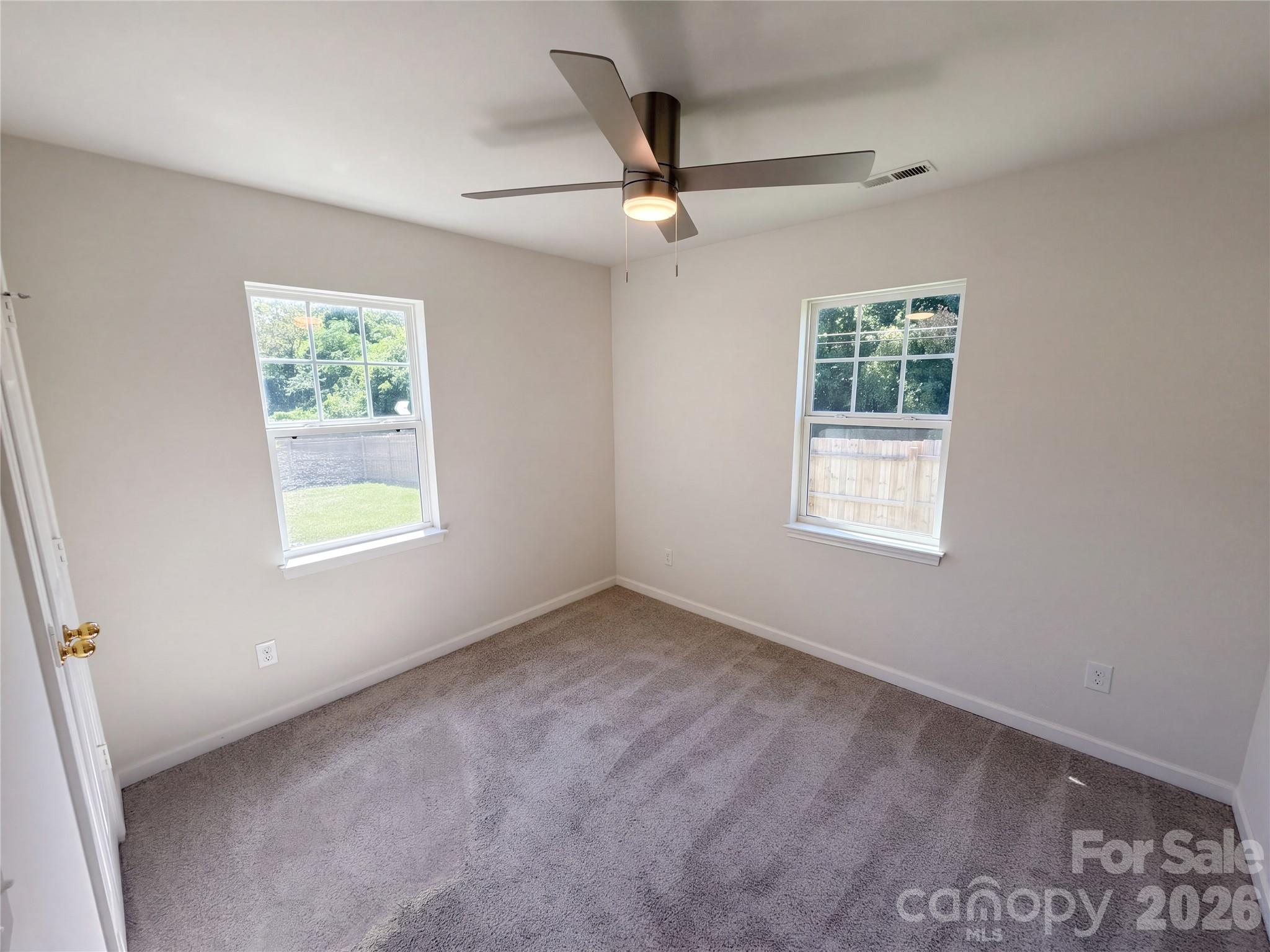 413 Greenwood Drive Property Photo 14