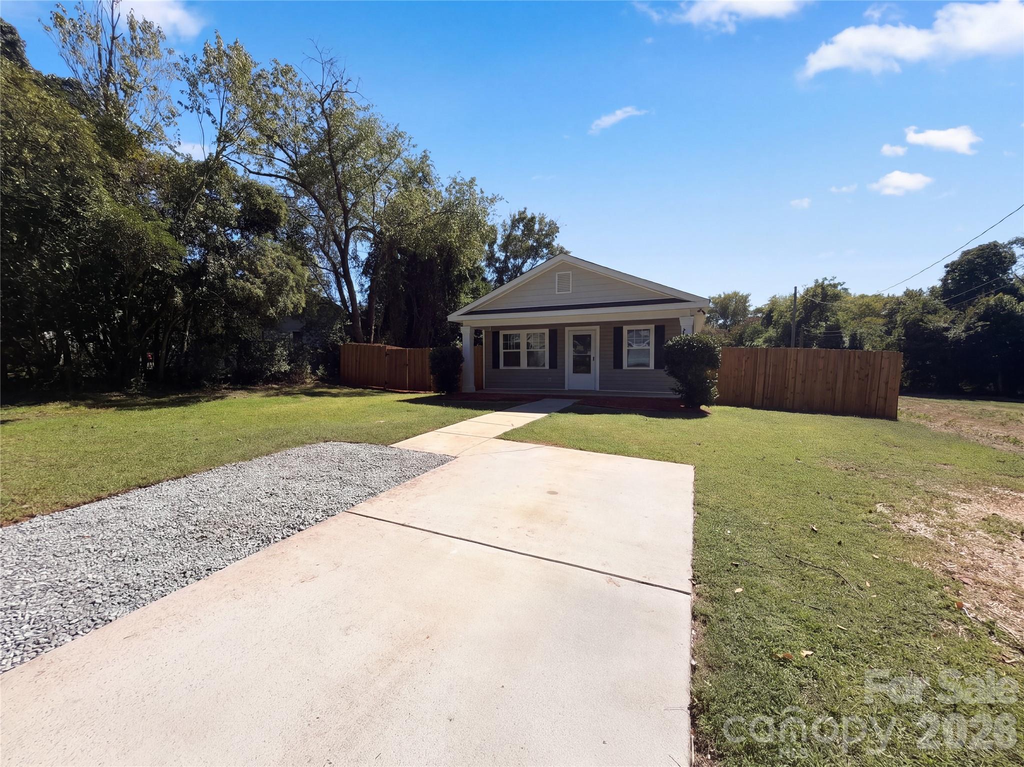 413 Greenwood Drive Property Photo 21