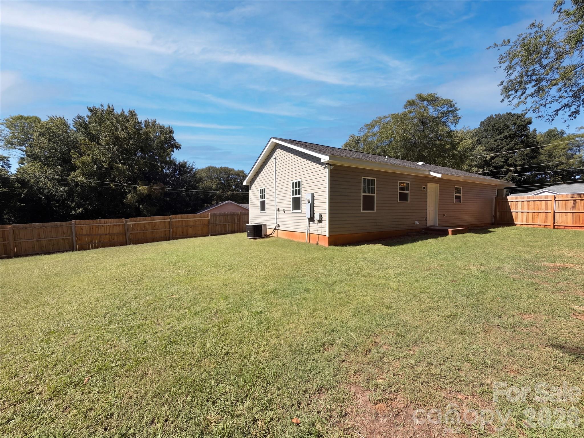 413 Greenwood Drive Property Photo 22