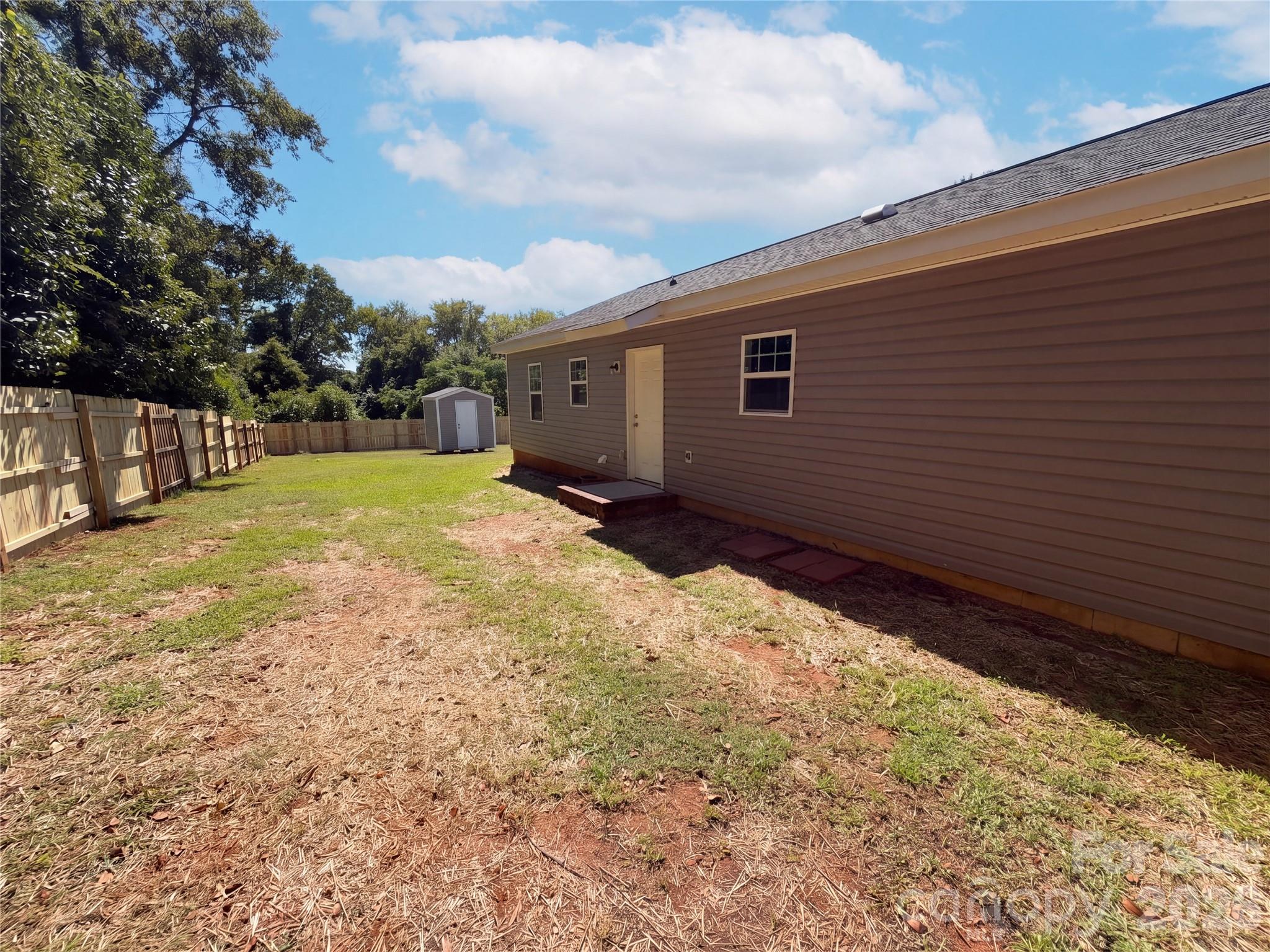 413 Greenwood Drive Property Photo 23