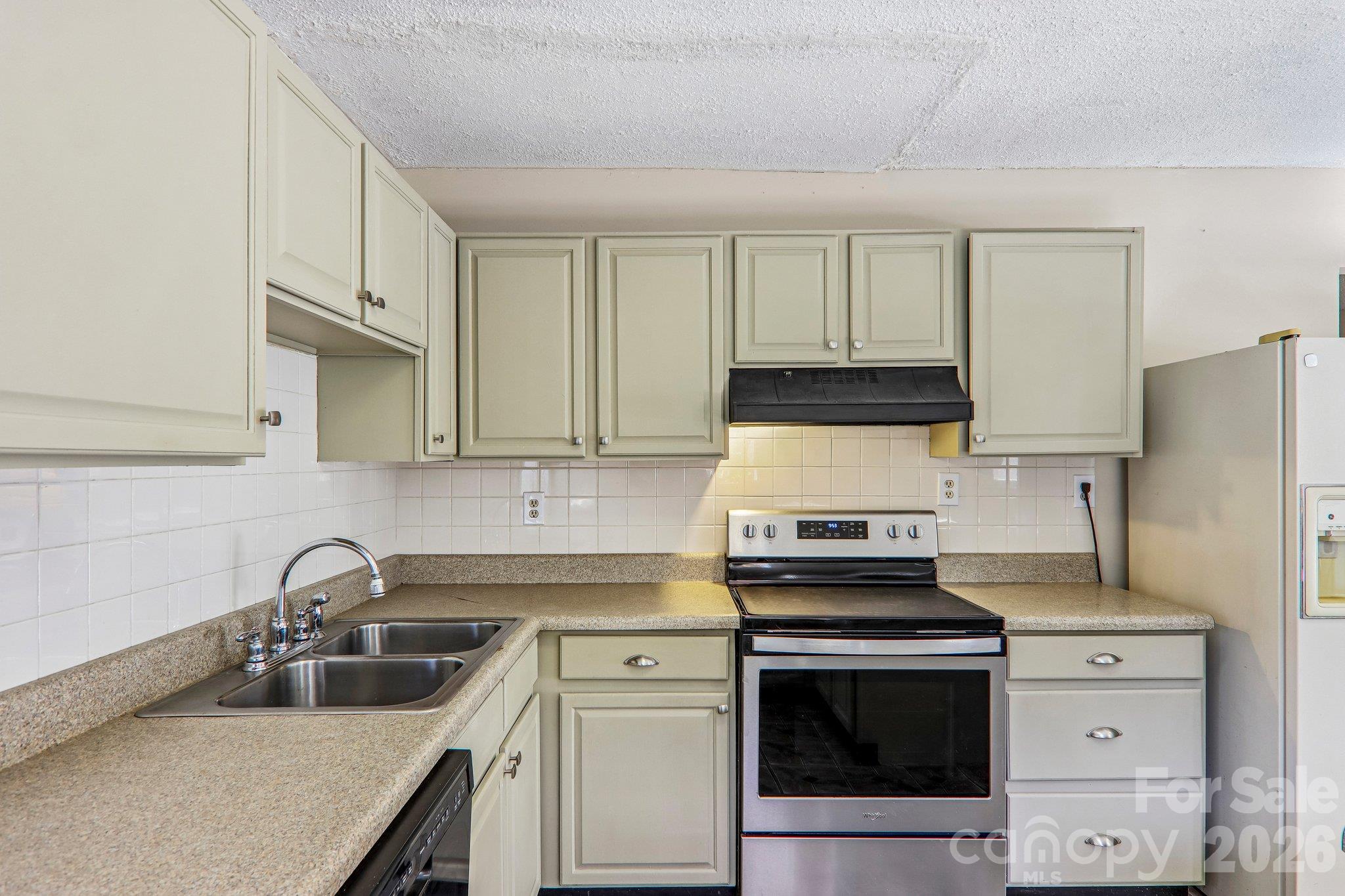 96 Rhinehart Street Property Photo 11