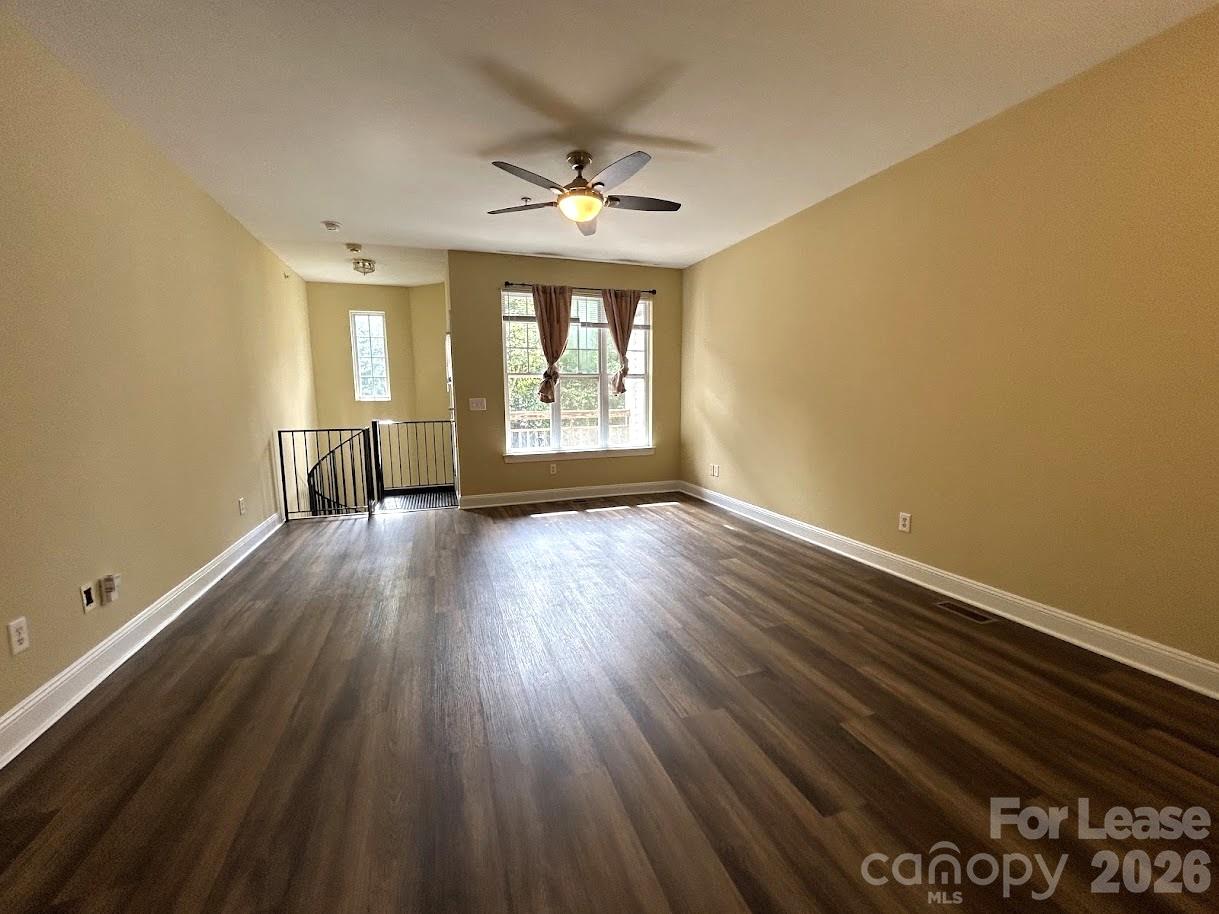 6724 Mallard Park Drive Property Photo 7