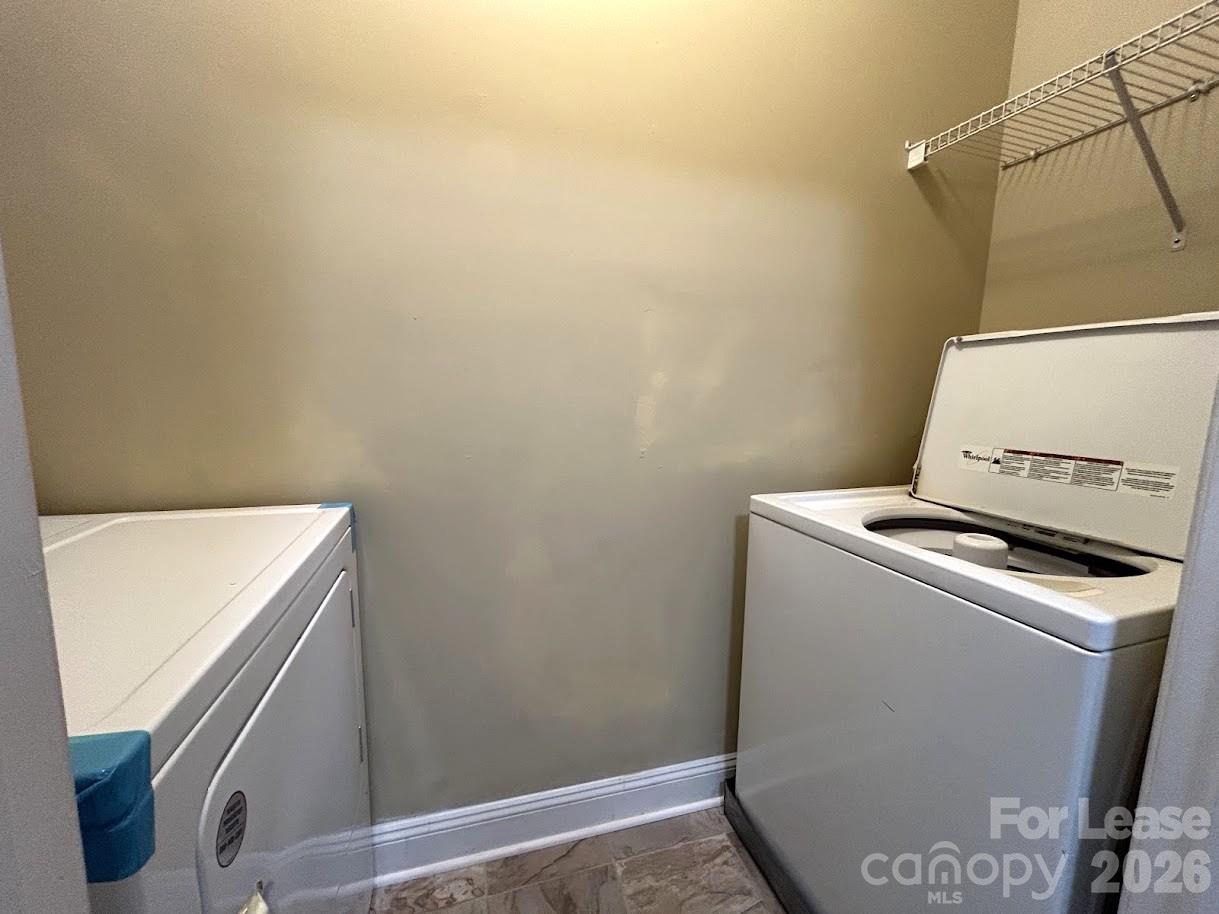 6724 Mallard Park Drive Property Photo 9