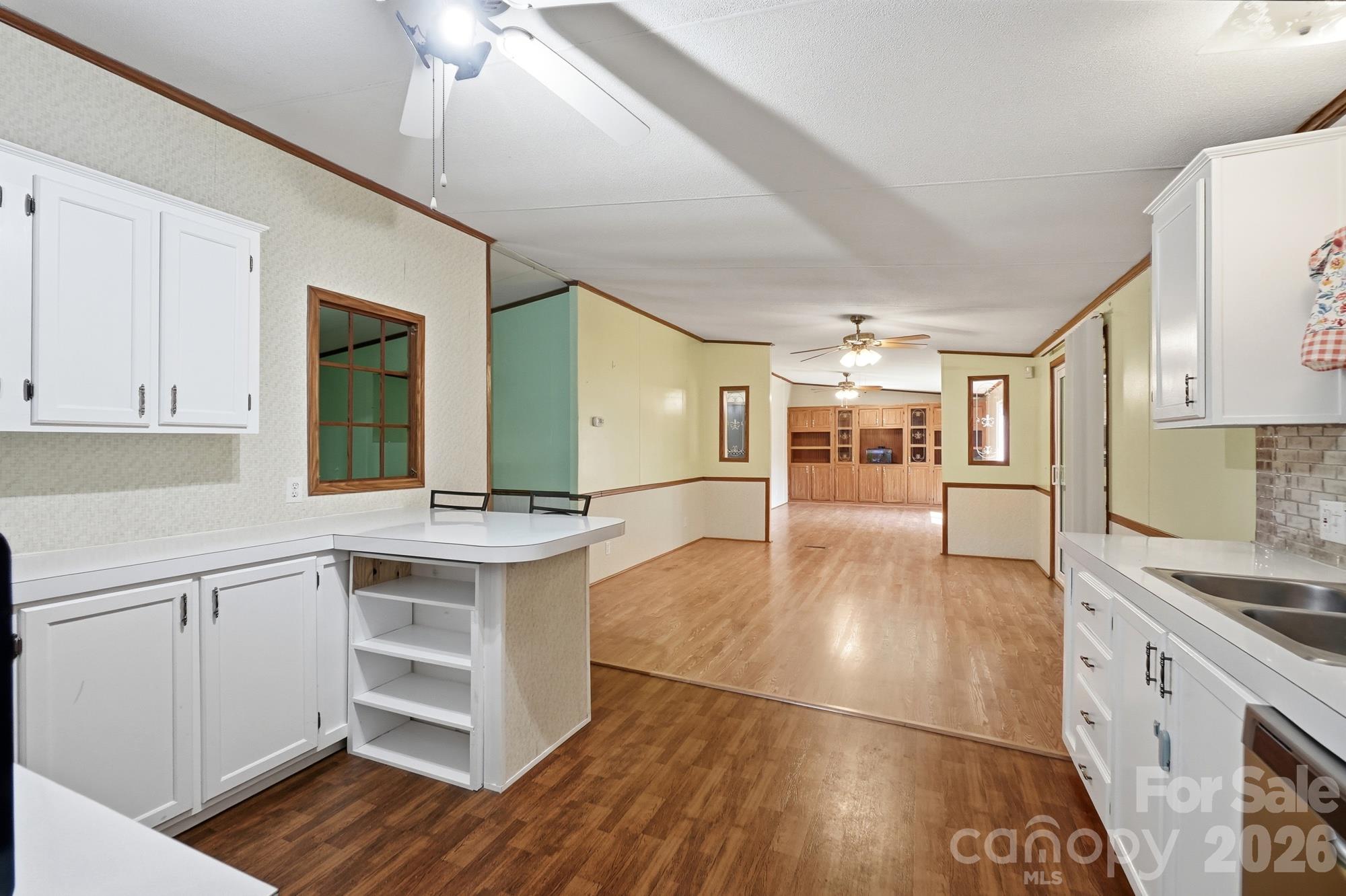 6017 Frazier Drive Property Photo 15