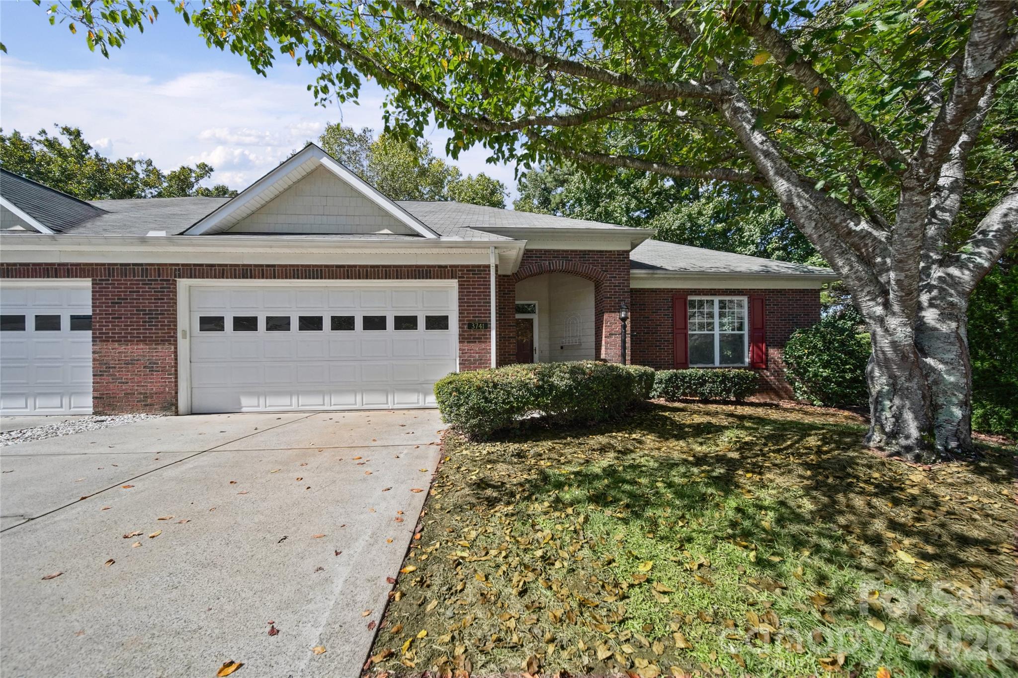3741 Oak View Court Property Photo 1