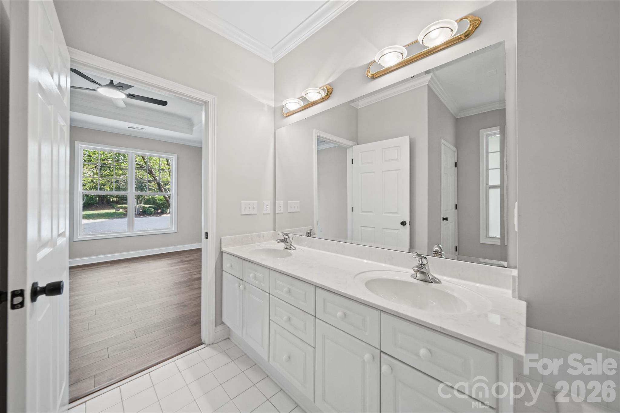 3741 Oak View Court Property Photo 12