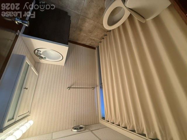 912 2nd Street Suite #3 Property Photo 9