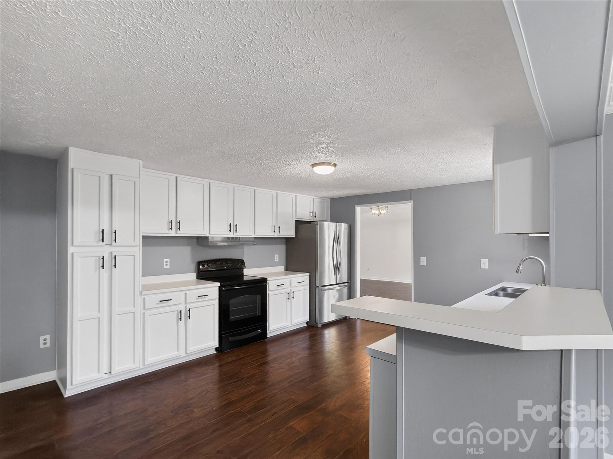 124 Tyler Terrace Property Photo 12