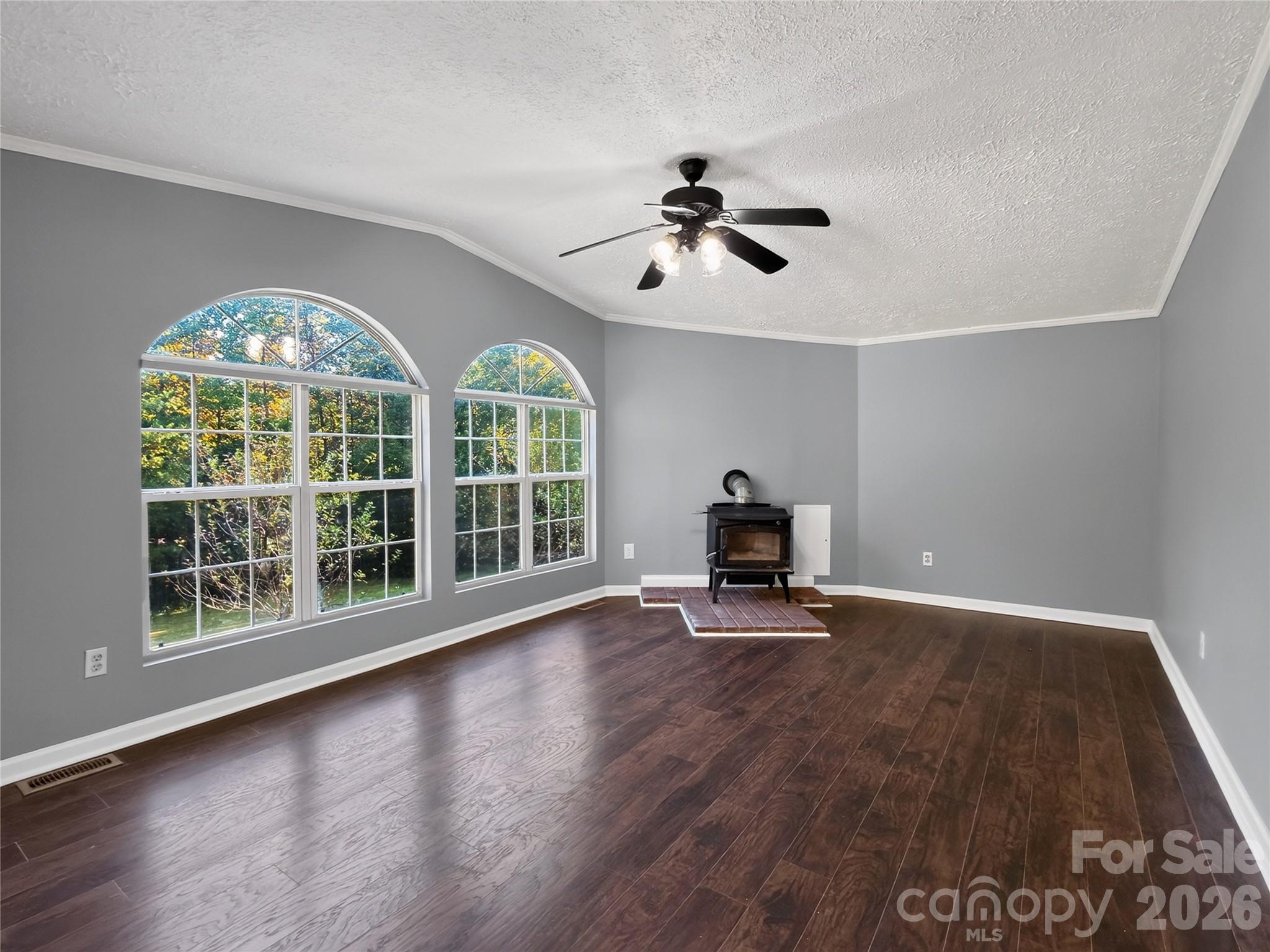 124 Tyler Terrace Property Photo 15