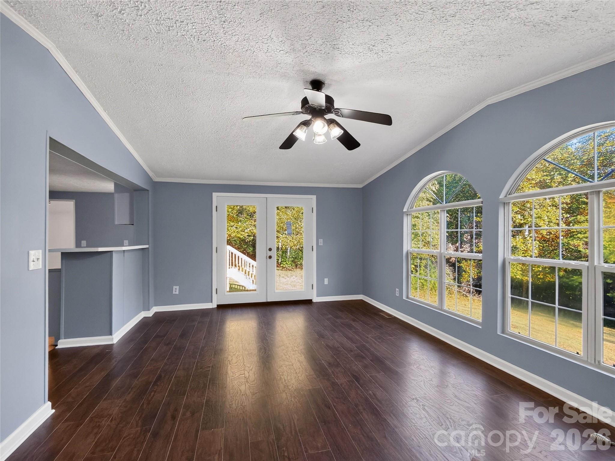 124 Tyler Terrace Property Photo 16