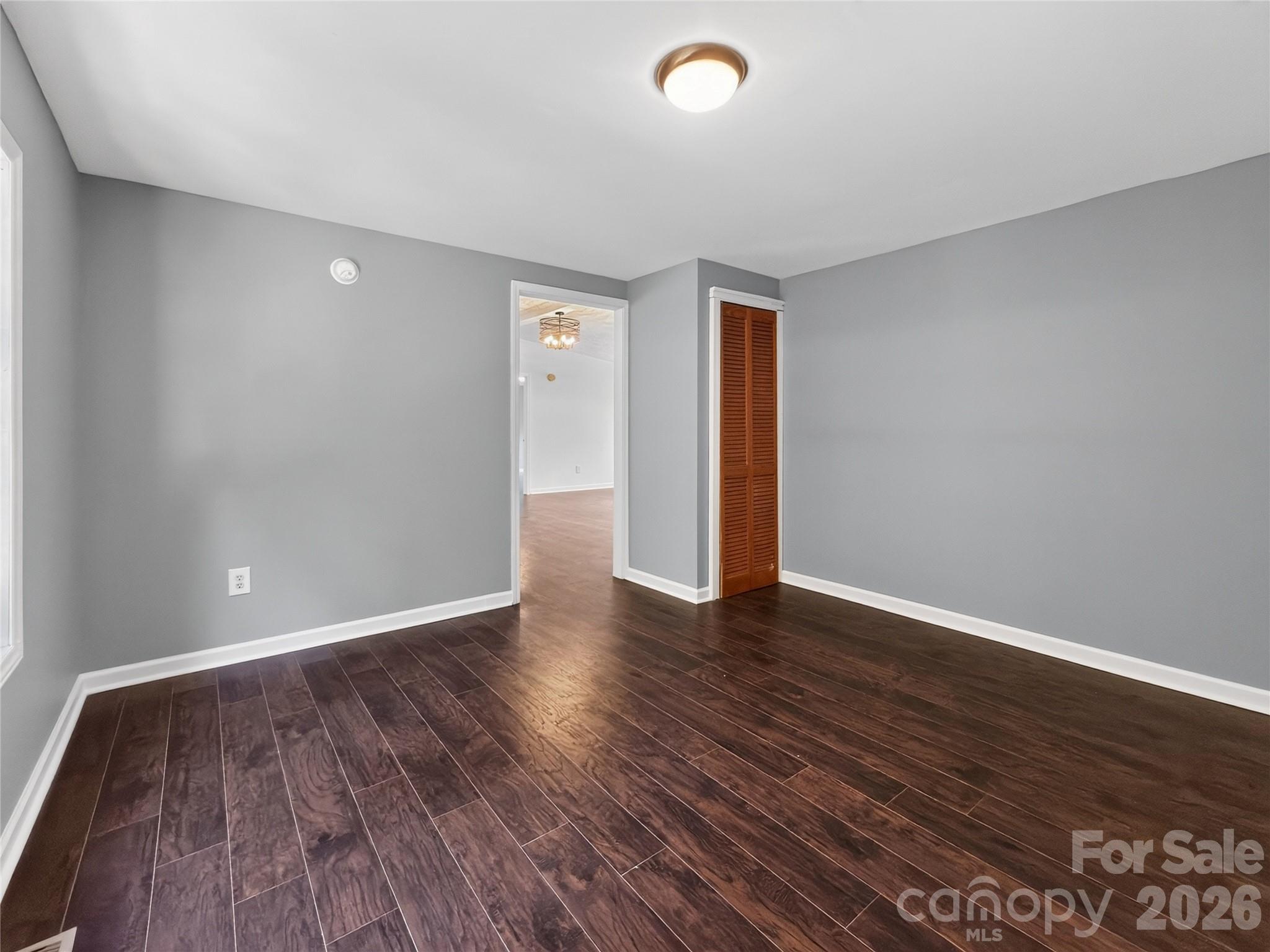 124 Tyler Terrace Property Photo 26