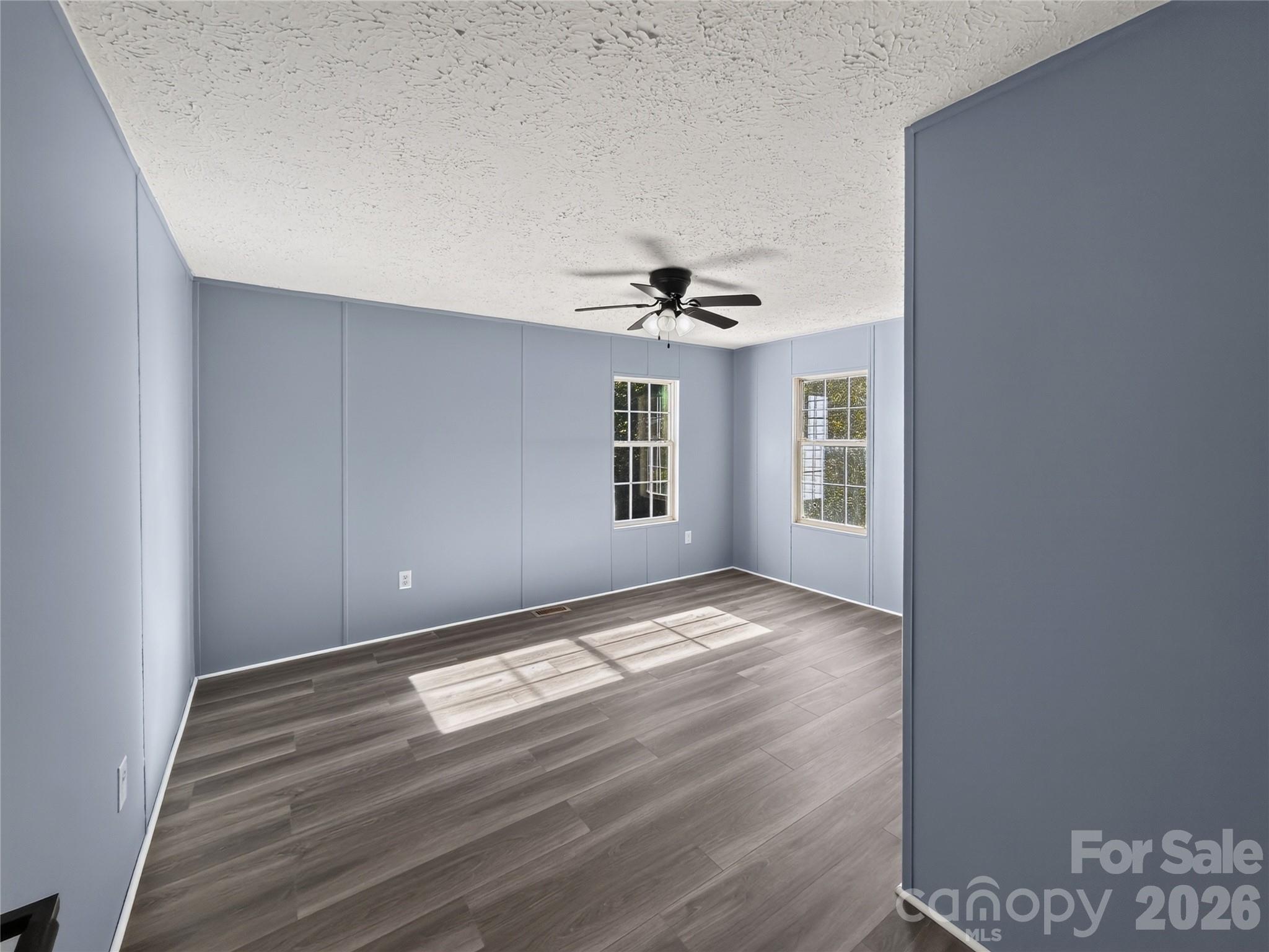 124 Tyler Terrace Property Photo 27