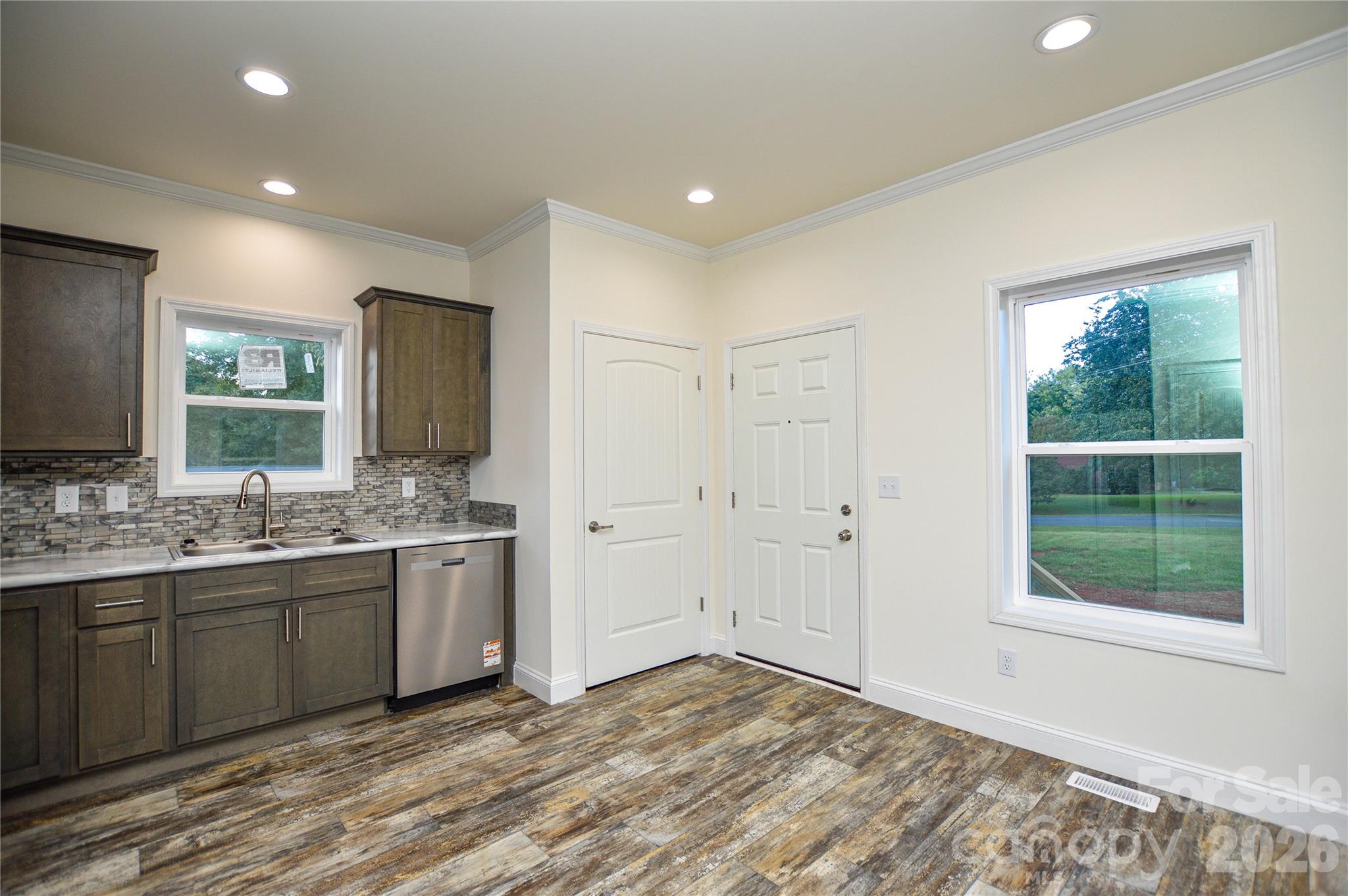 104 Carolyn Road Property Photo 23