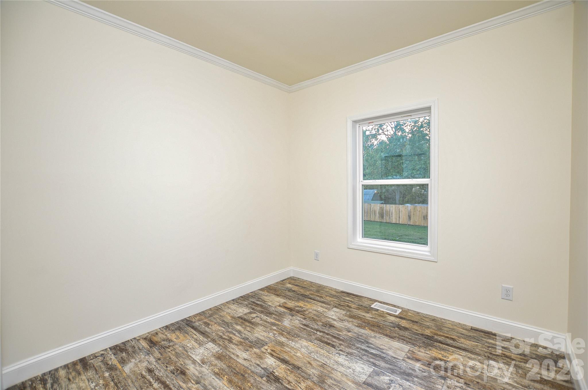 104 Carolyn Road Property Photo 25
