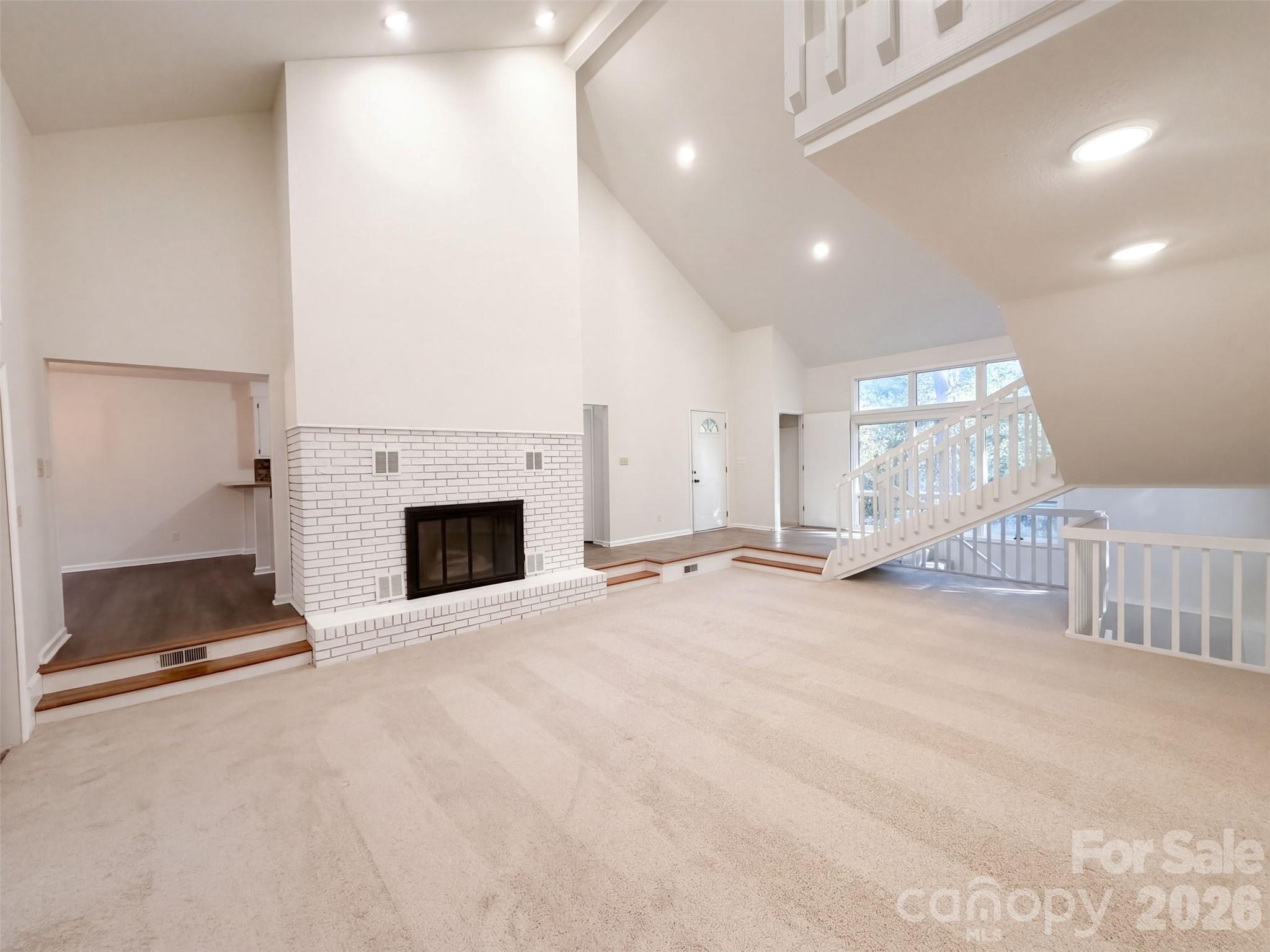1801 Dogwood Court Property Photo 3