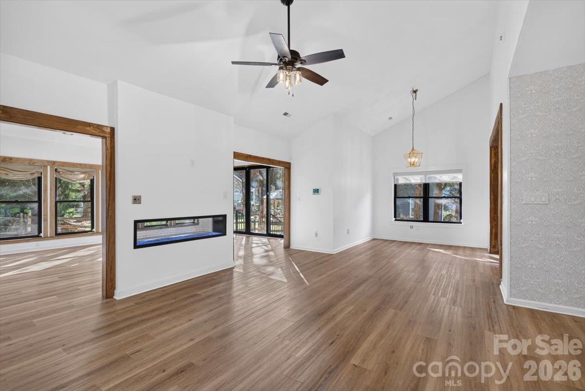 12328 Sparkling Way Property Photo 7