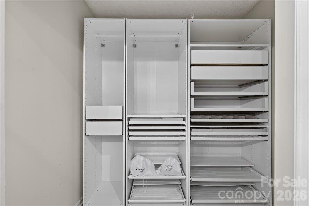 12328 Sparkling Way Property Photo 31