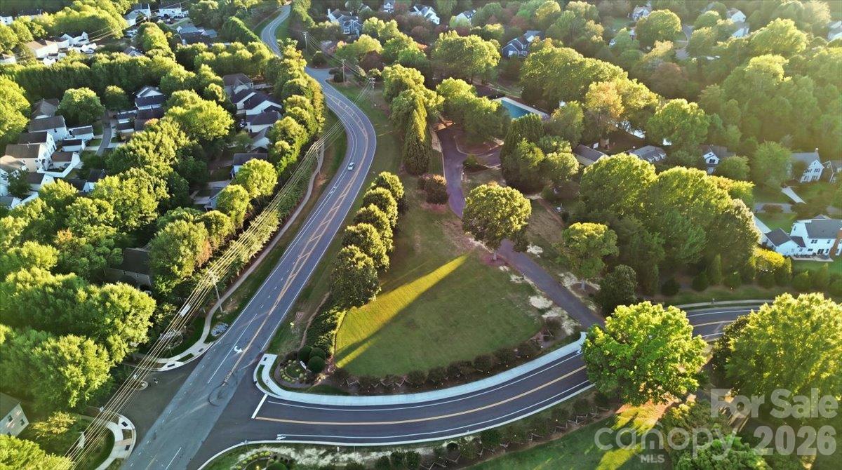 12328 Sparkling Way Property Photo 43