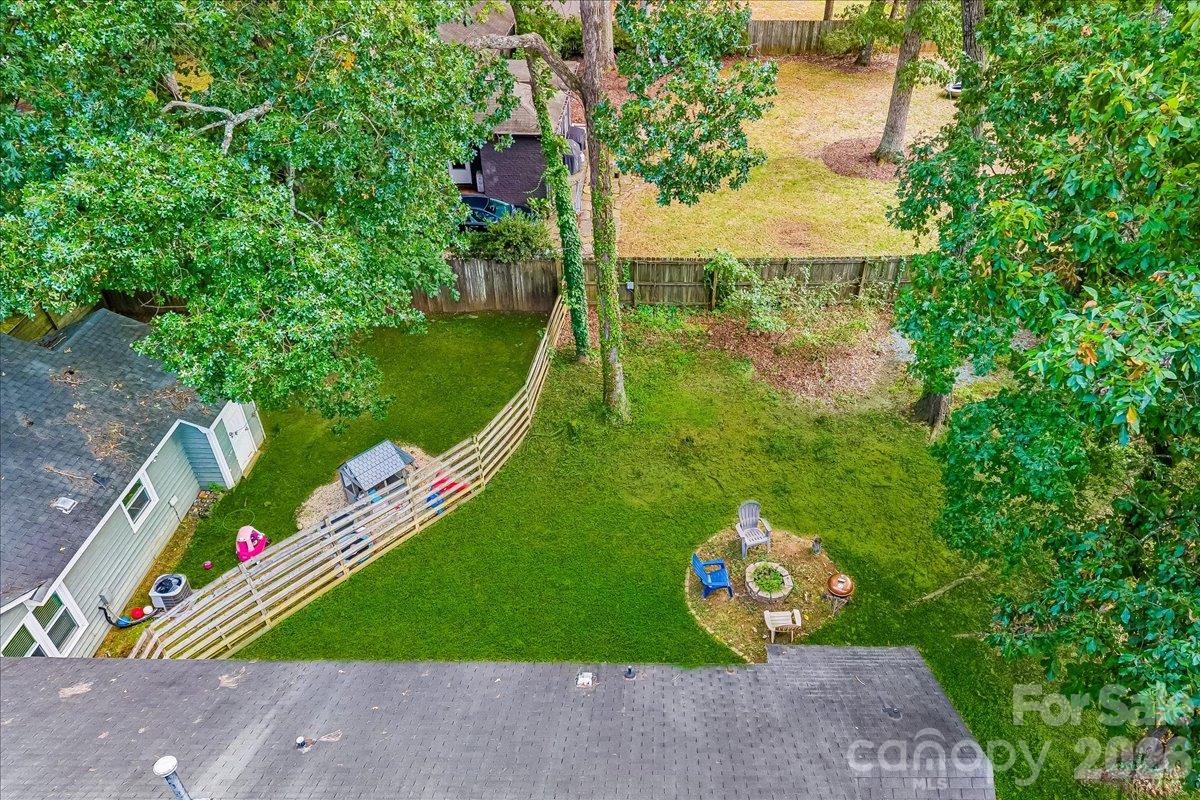 6000 Gate Post Road Property Photo 5