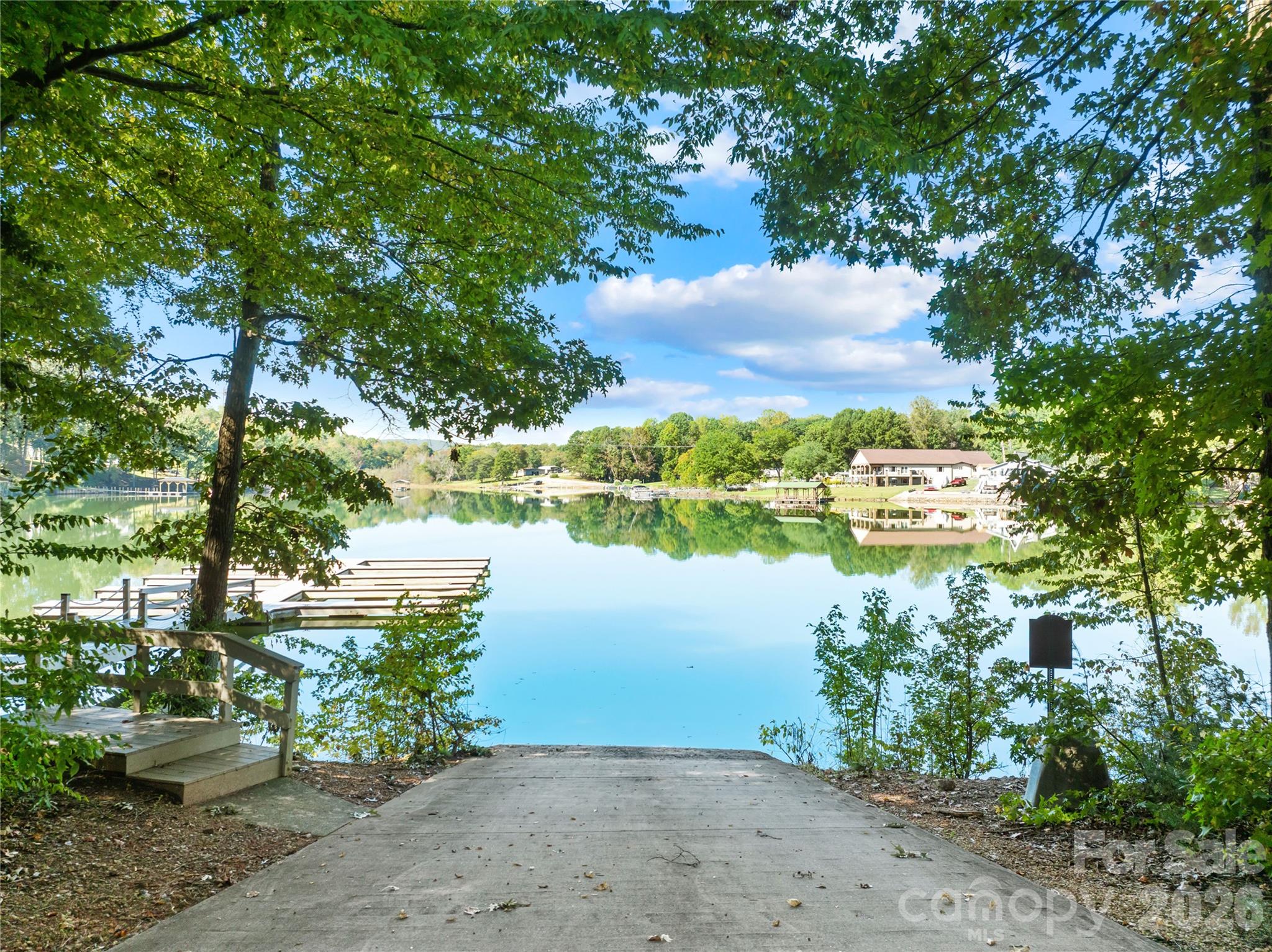 4587 Sawgrass Court Property Photo 8