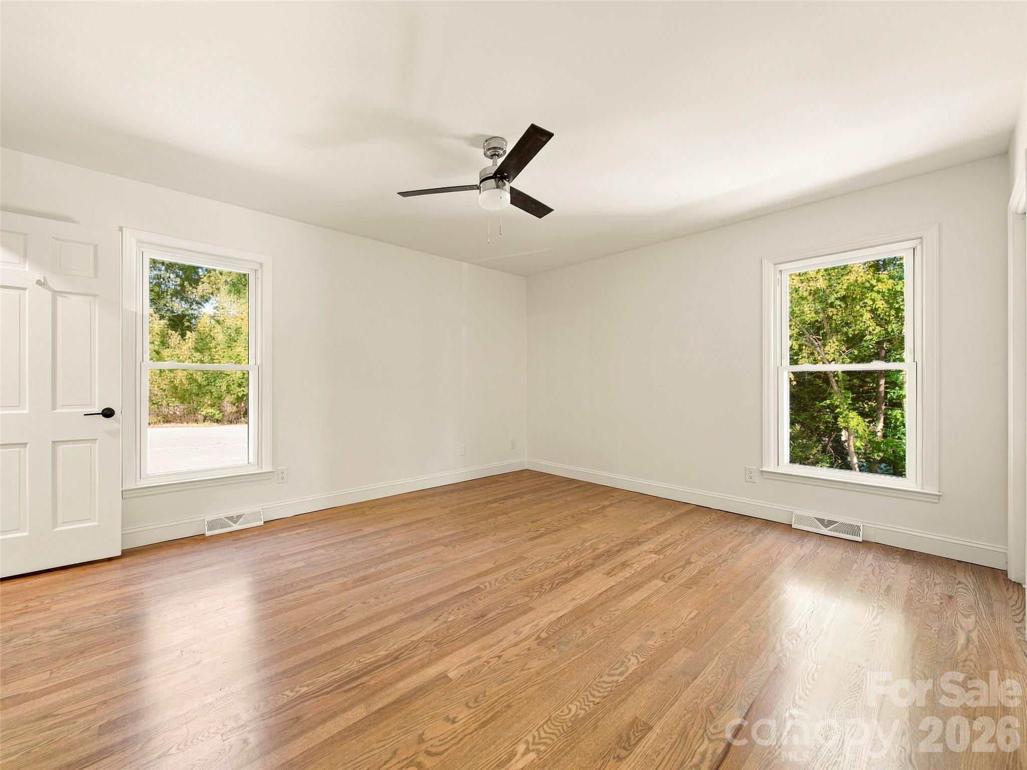 6 Crestwood Lane Property Photo 23