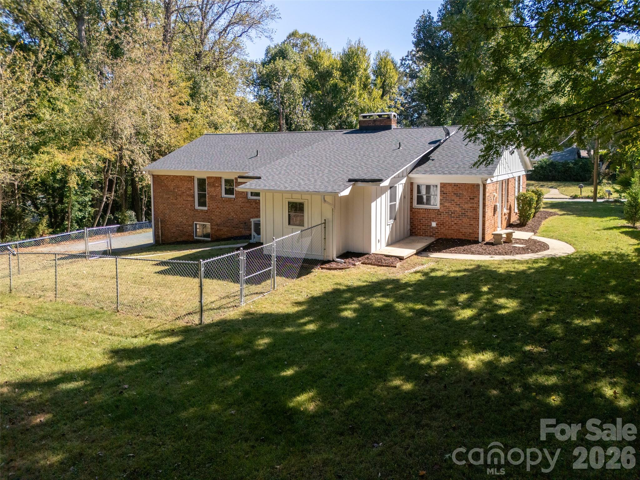 6 Crestwood Lane Property Photo 40