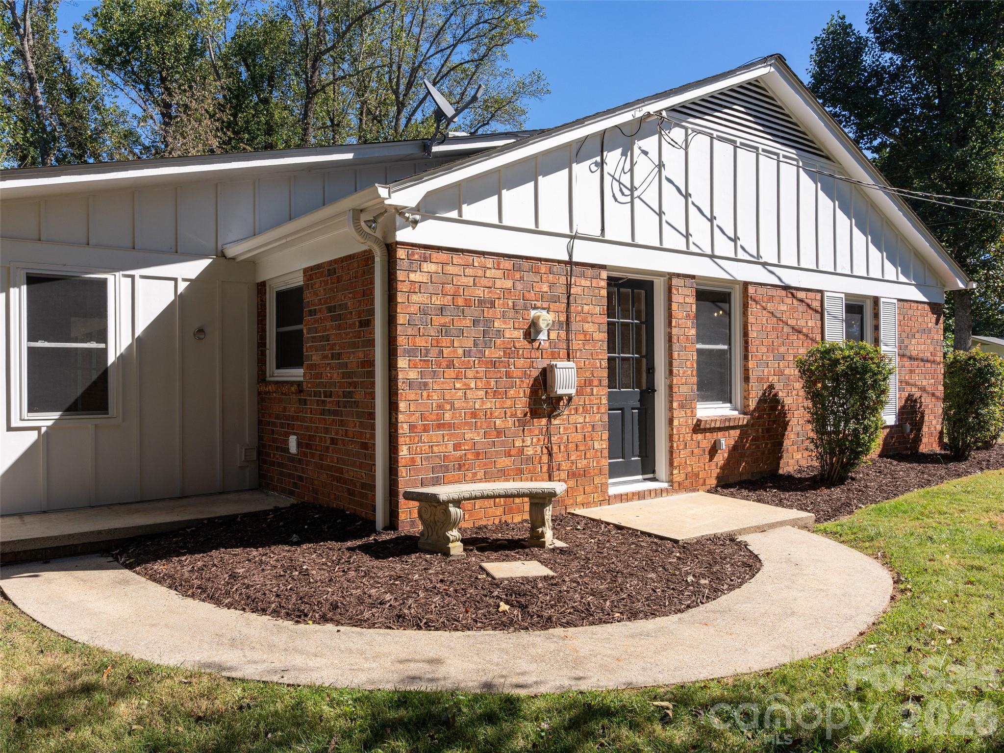 6 Crestwood Lane Property Photo 43