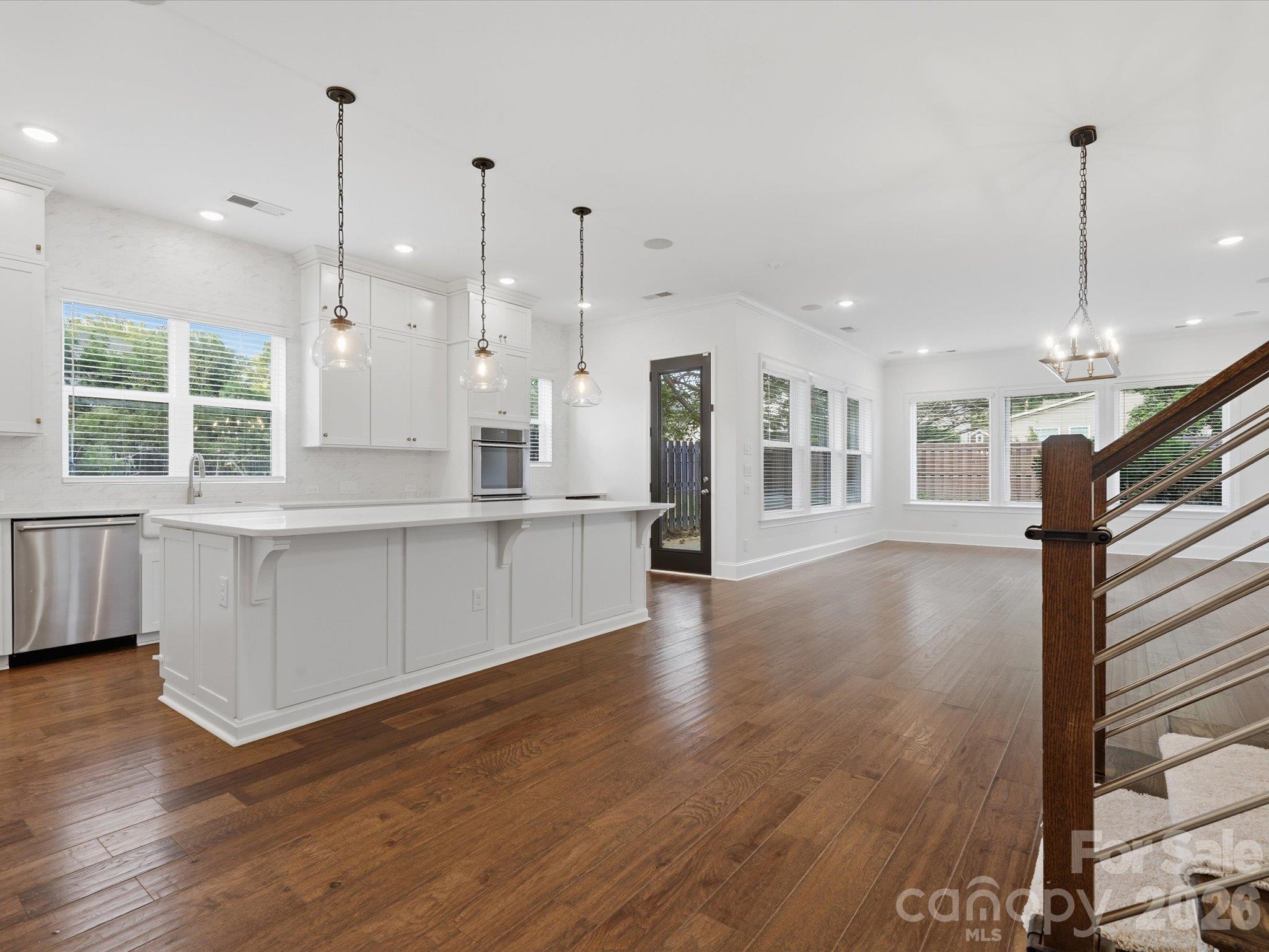 337 Belton Street Property Photo 8