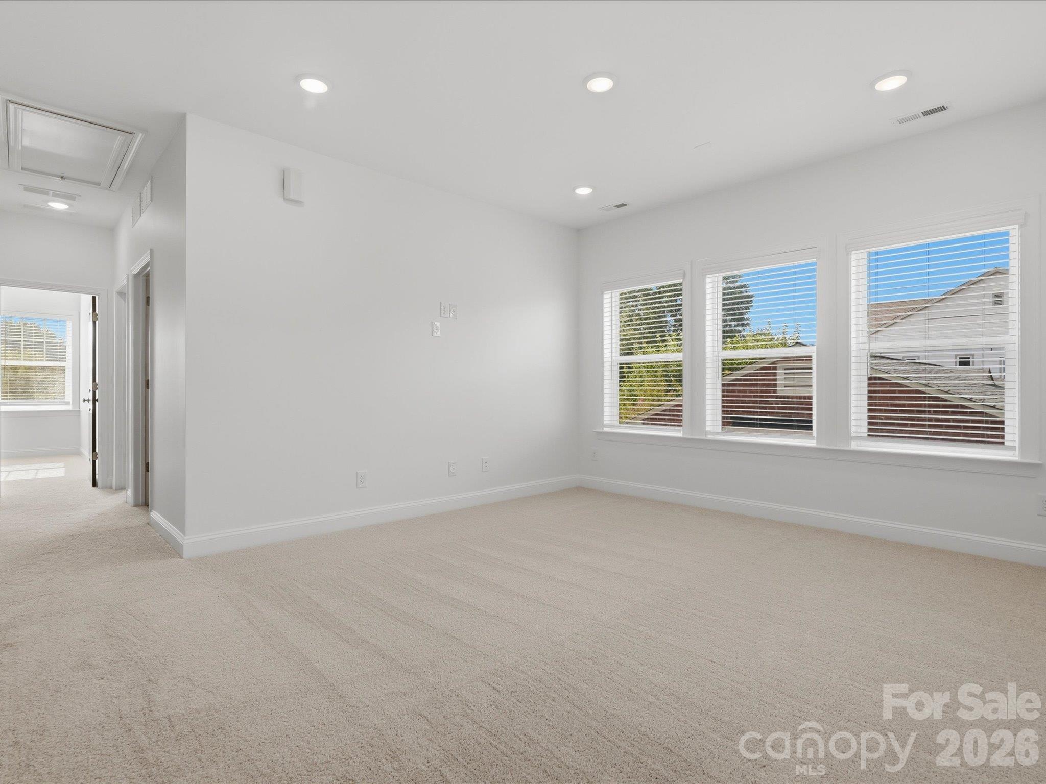 337 Belton Street Property Photo 23