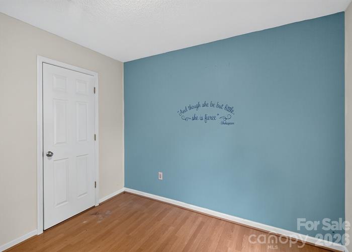 1021 Stinson Glen Lane Property Photo 10