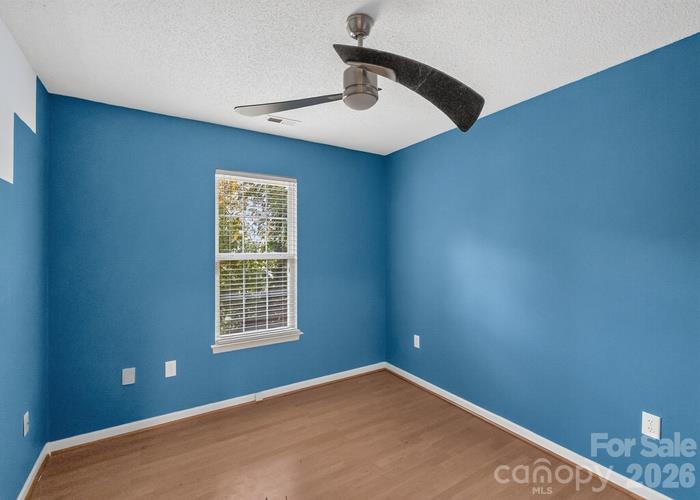 1021 Stinson Glen Lane Property Photo 12