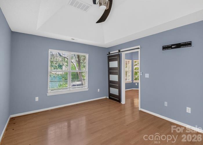1021 Stinson Glen Lane Property Photo 13