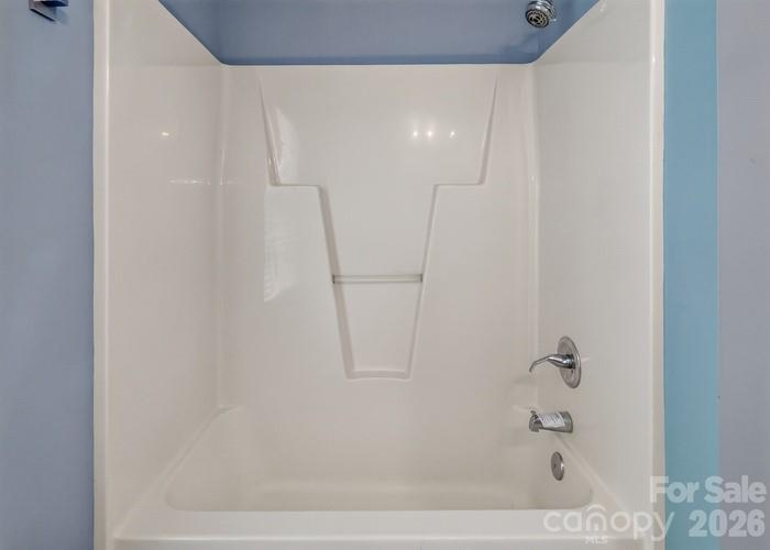 1021 Stinson Glen Lane Property Photo 17