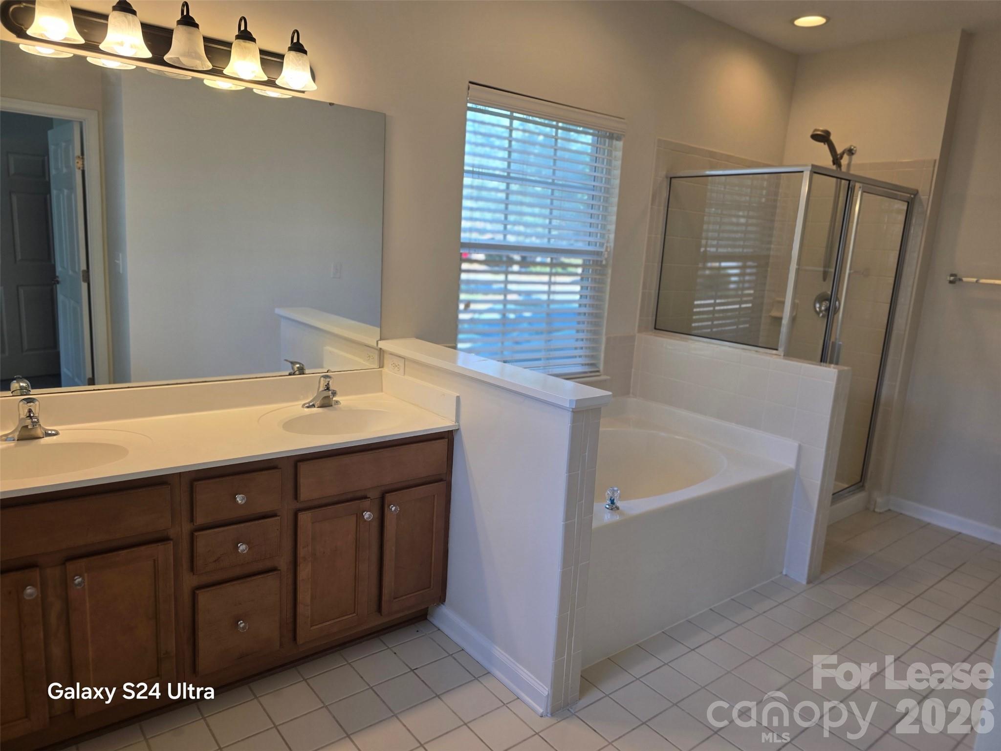 11727 Elizabeth Madison Court Property Photo 4