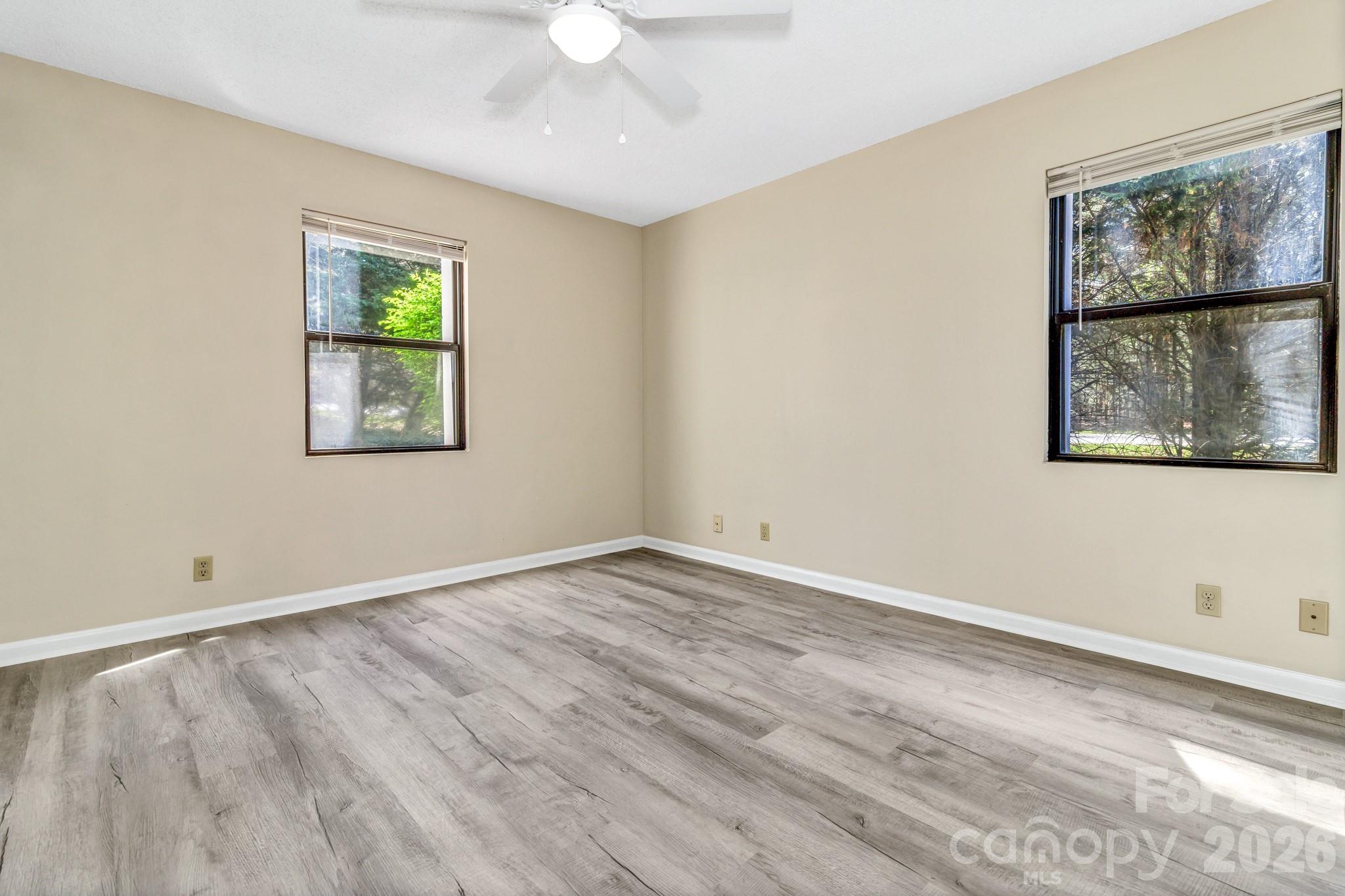 110 Heywood Road 11a Property Photo 8