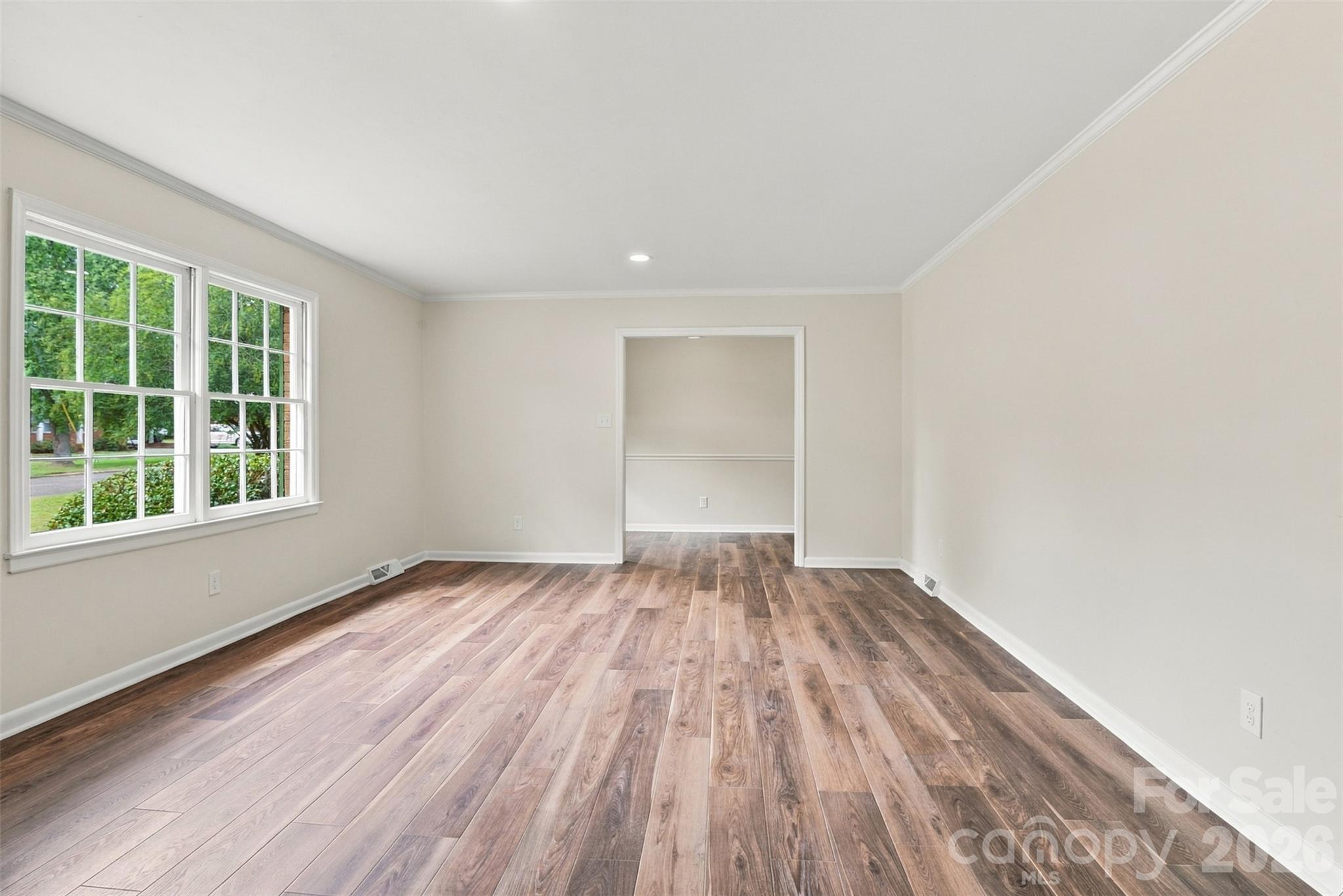 605 Roberts Street Property Photo 12