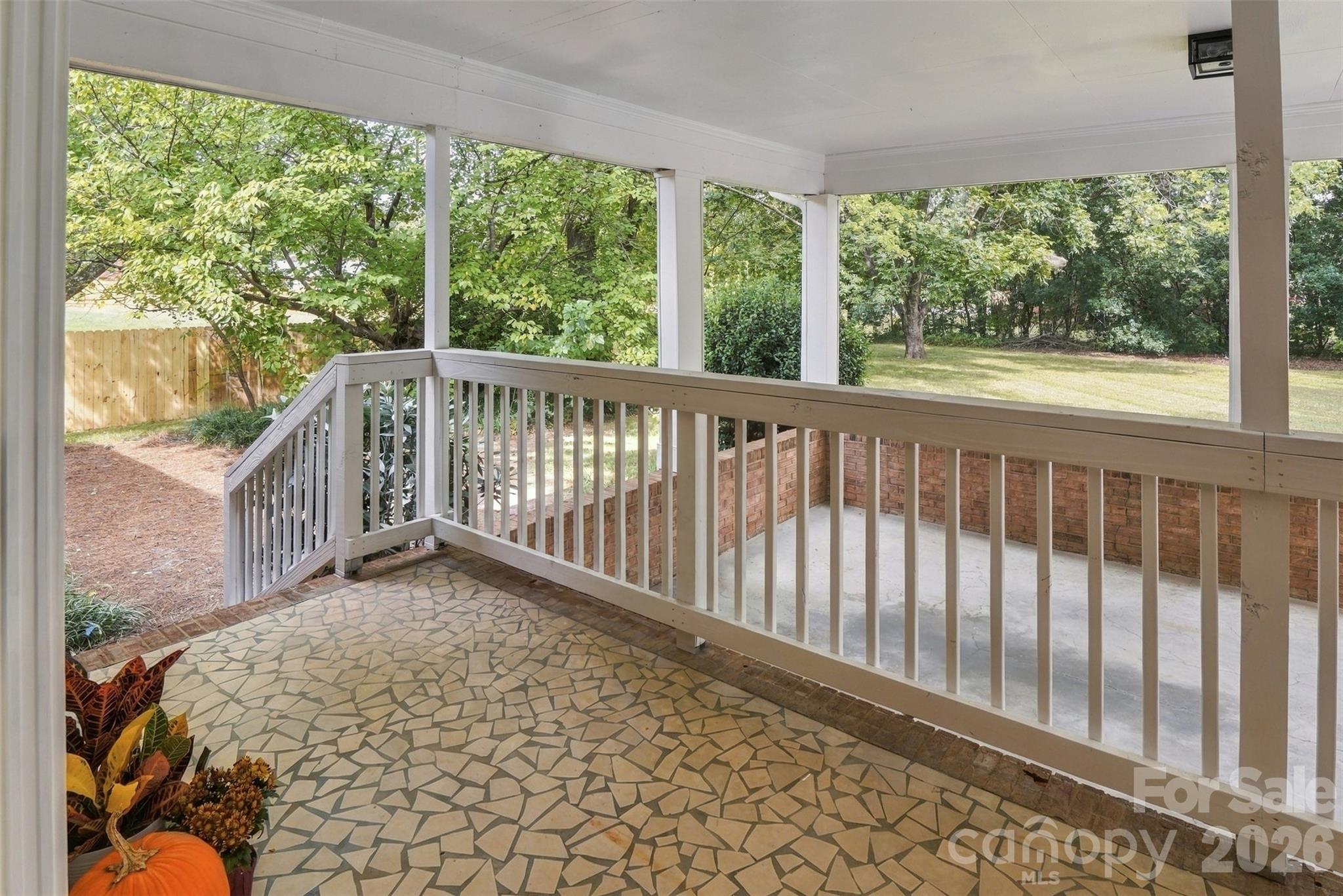 605 Roberts Street Property Photo 22