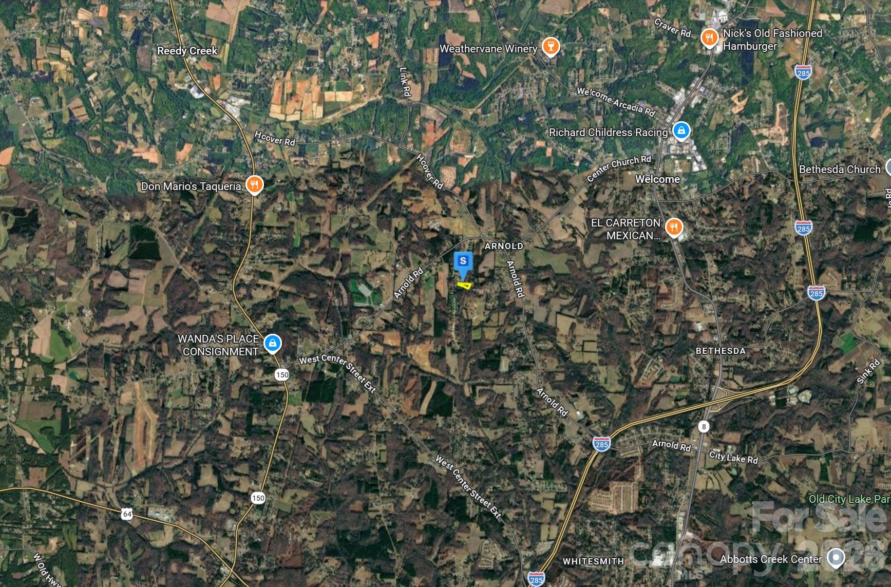 529 Kapstone Crossing Property Photo 3