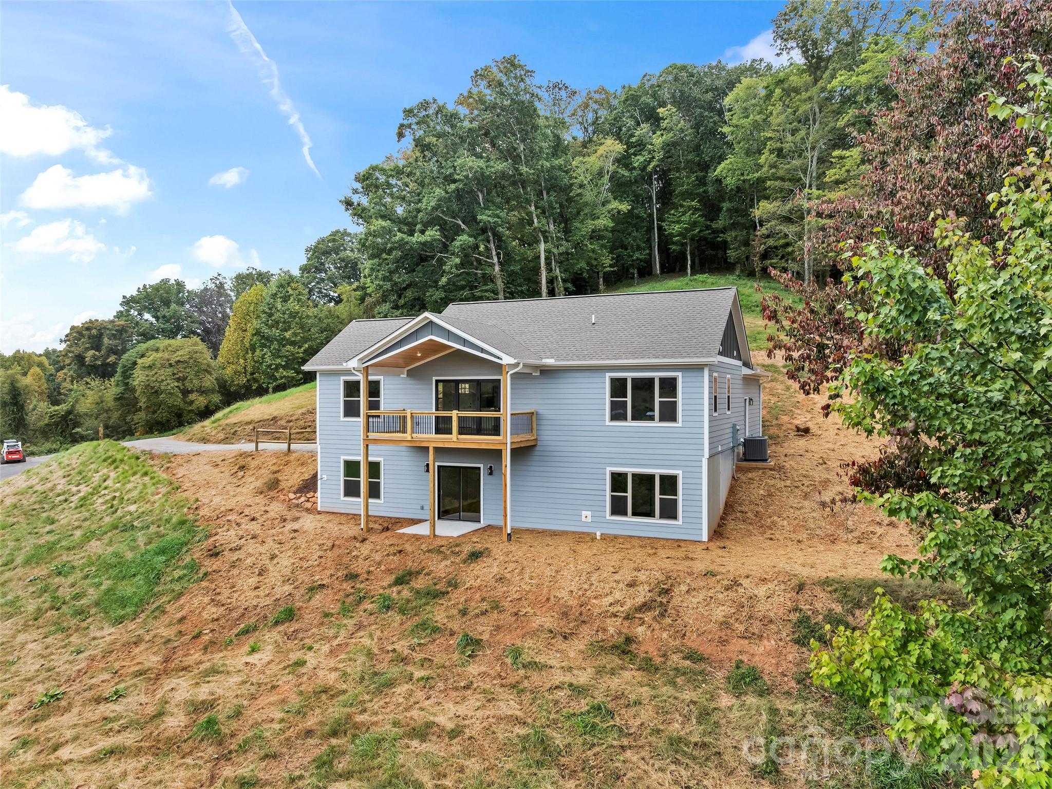 210 Aster Ridge Drive Property Photo 3