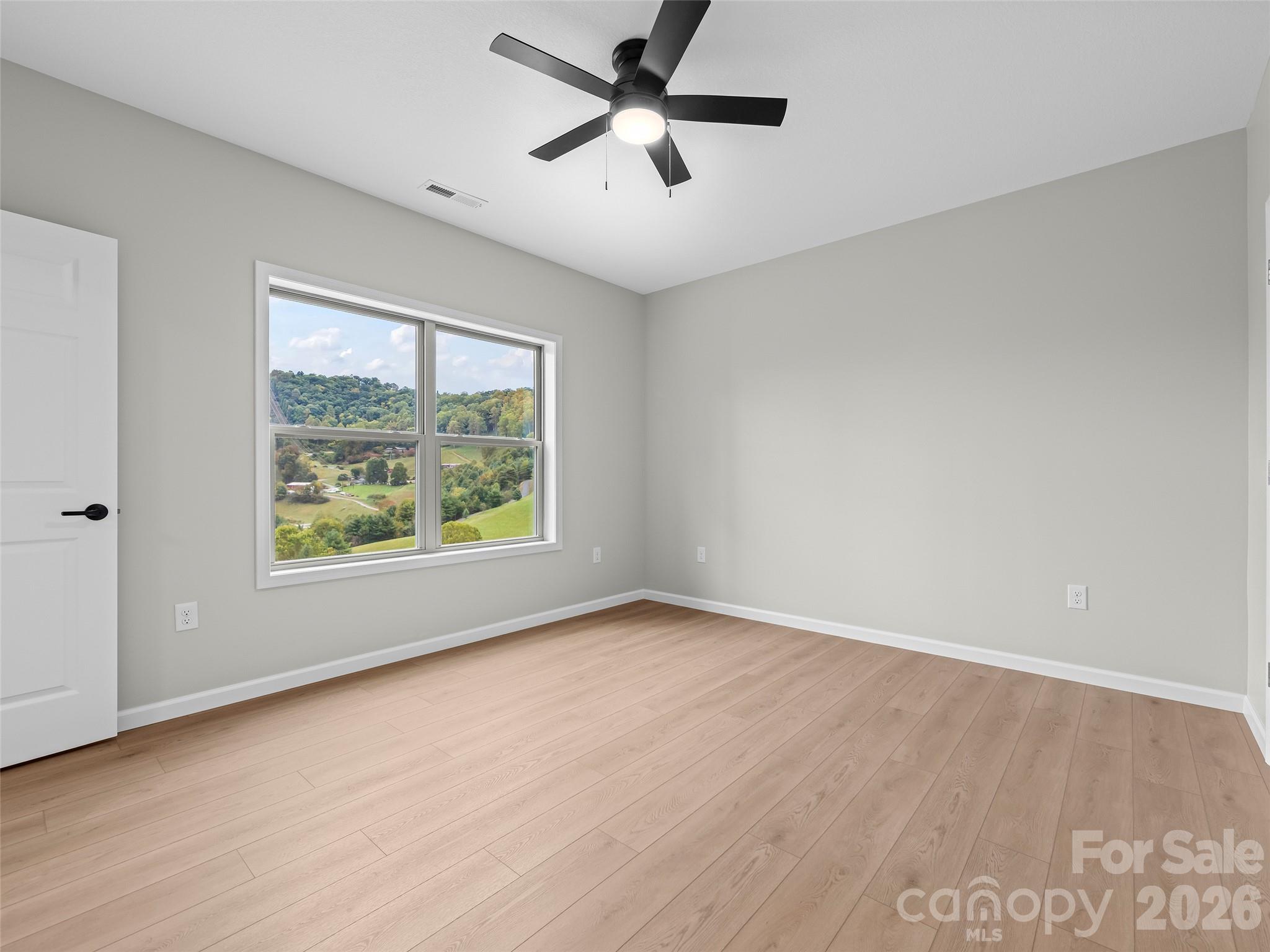 210 Aster Ridge Drive Property Photo 26