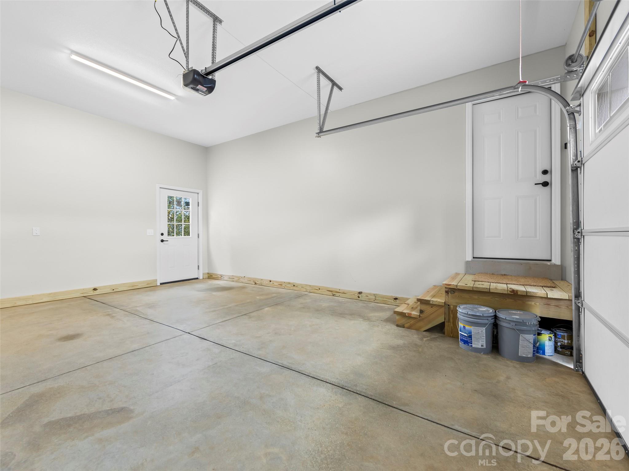 210 Aster Ridge Drive Property Photo 32