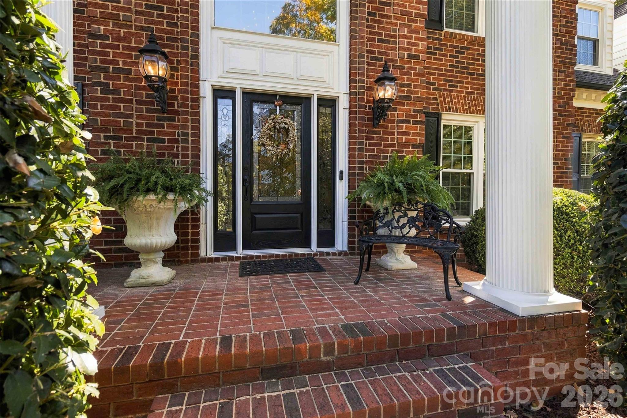 4301 Horseshoe Bend Property Photo 5