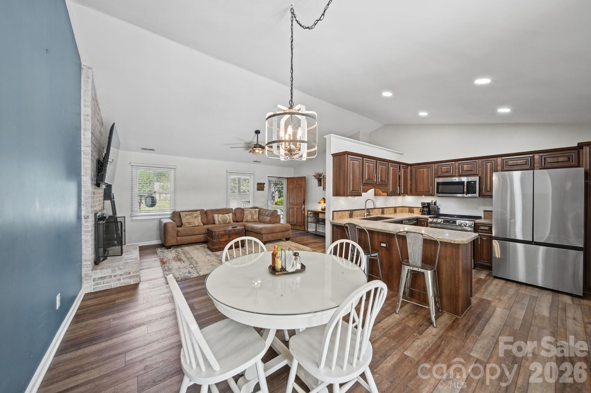 4708 Asbury Road 16 Property Photo 12