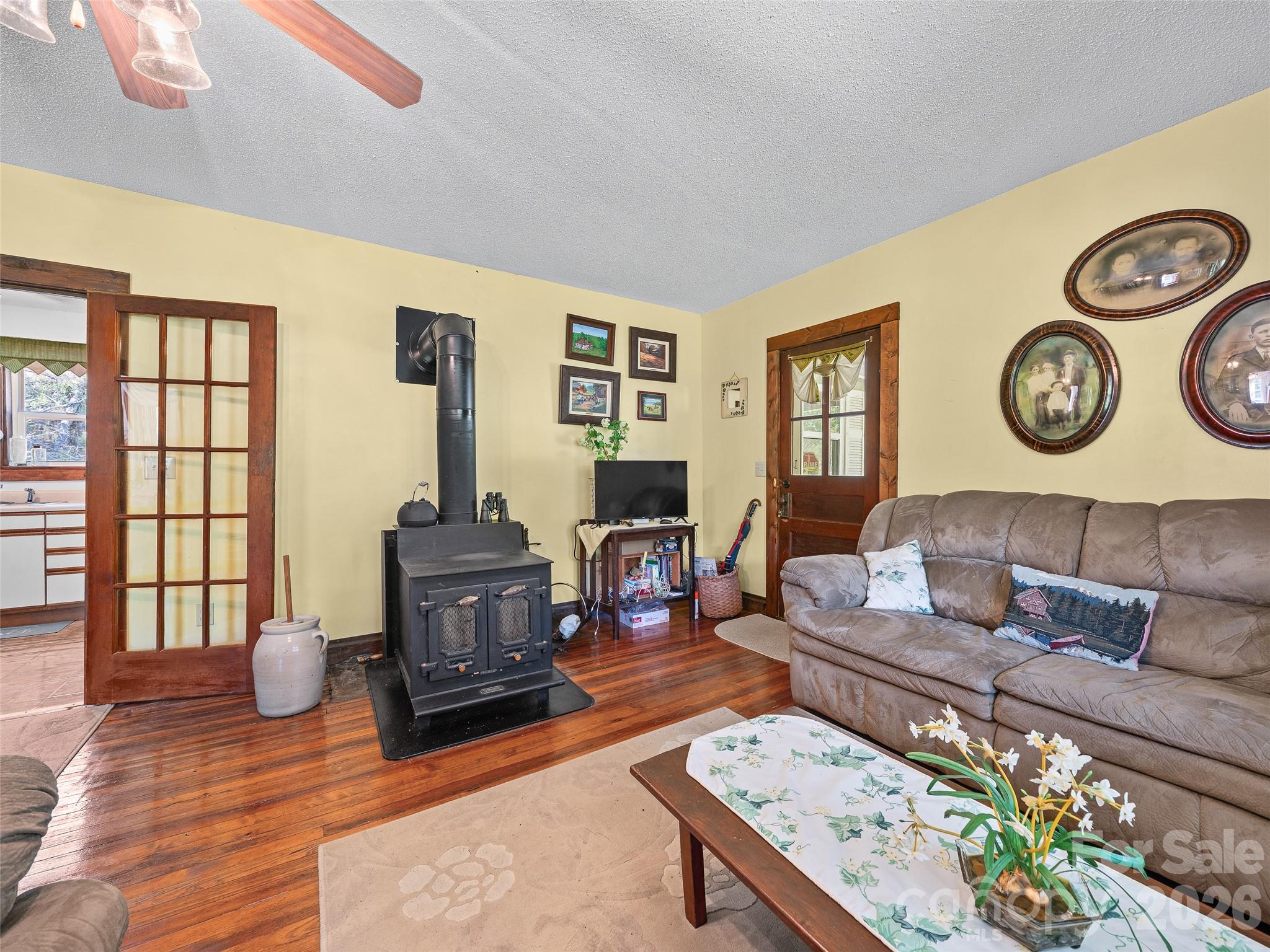 163 Cub Howell Road Property Photo 3