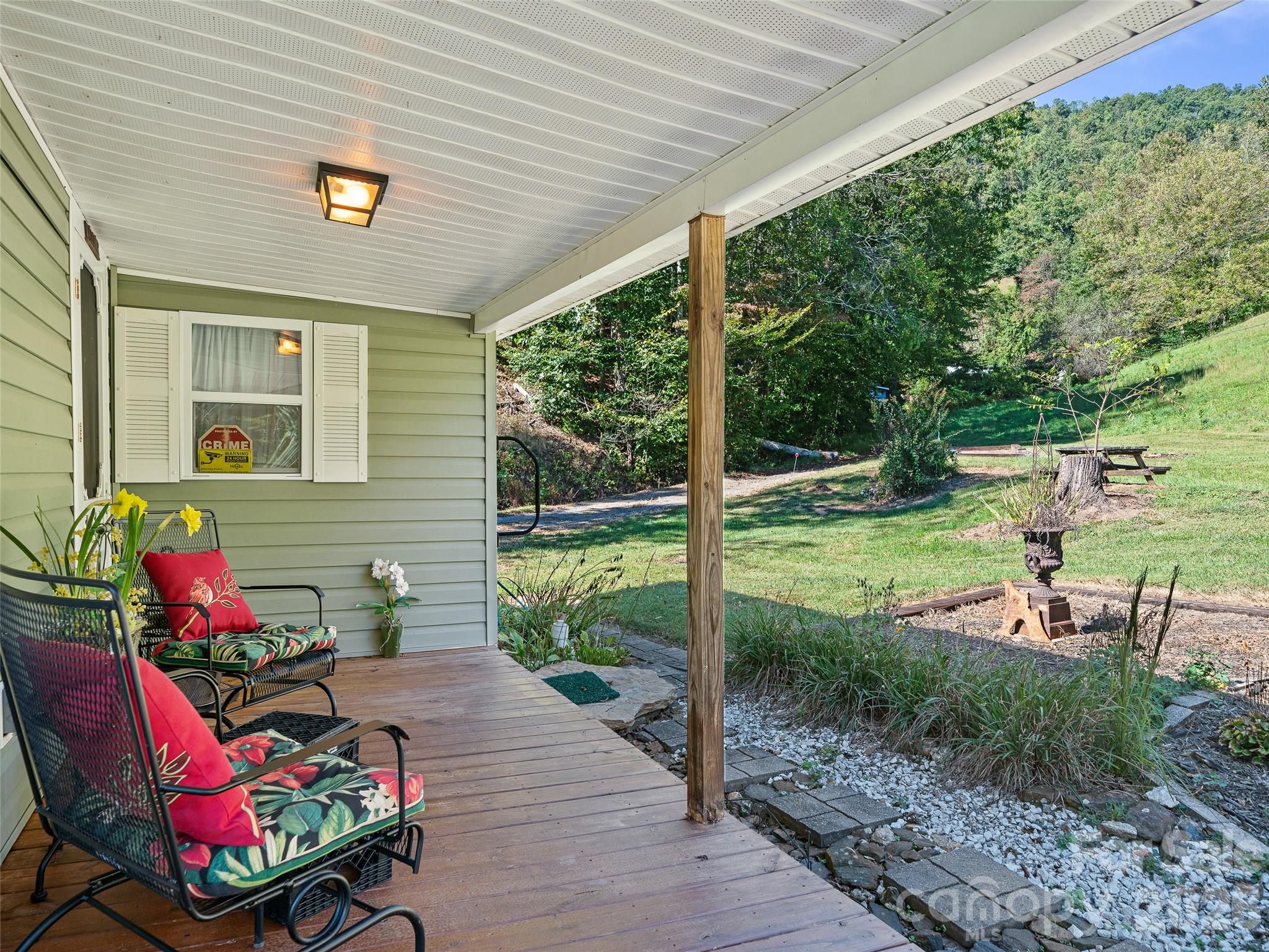 163 Cub Howell Road Property Photo 19