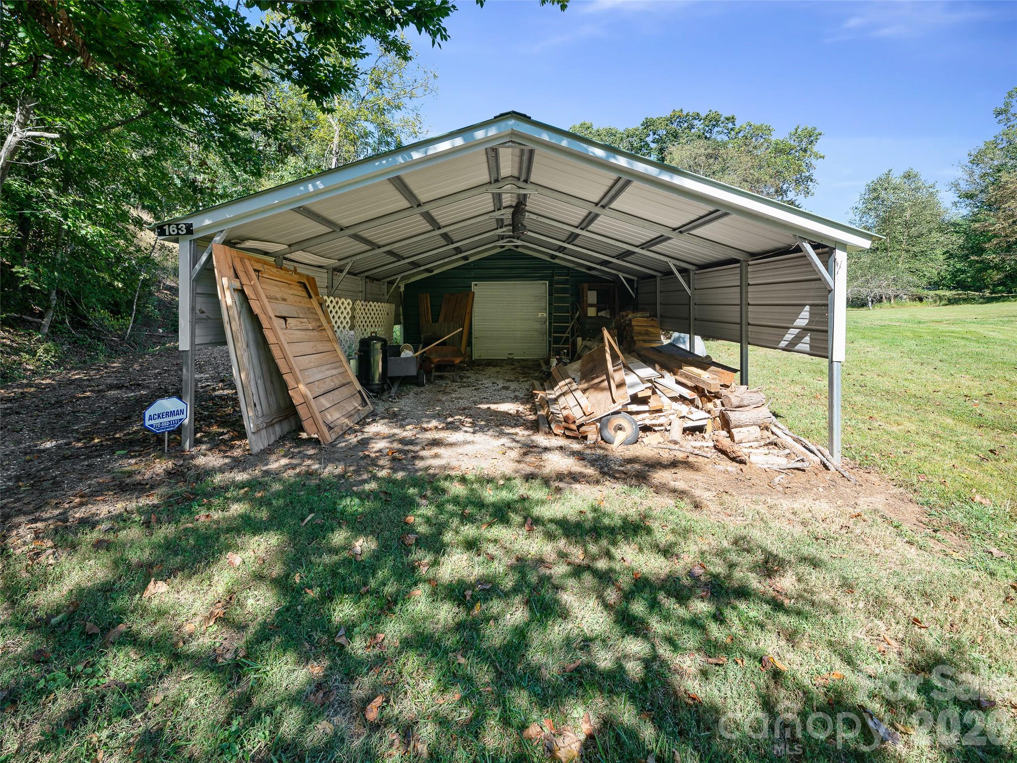 163 Cub Howell Road Property Photo 24